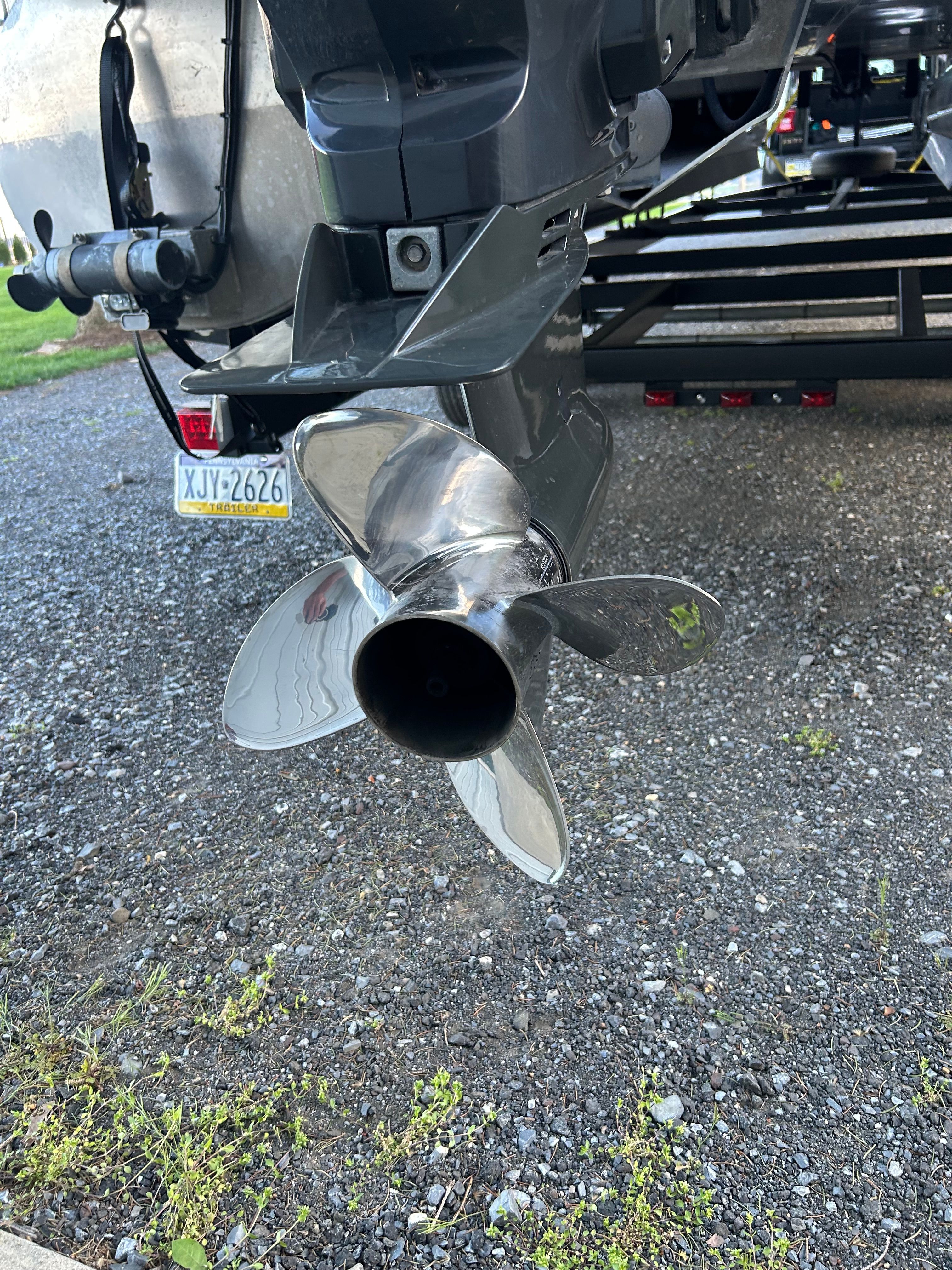 2017 Bennington 25 QX - 37