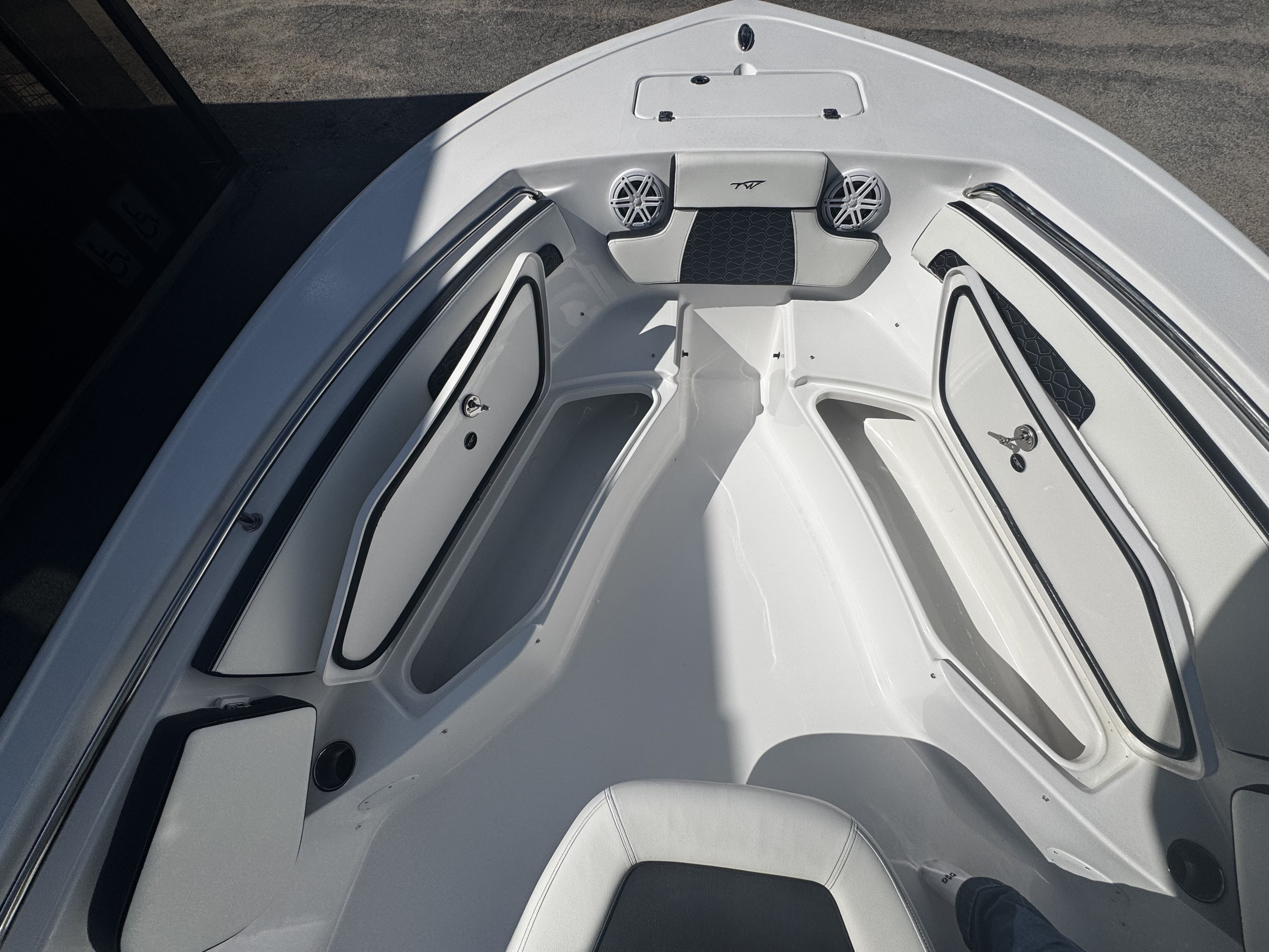 2026 Tidewater 220 LXF - 14