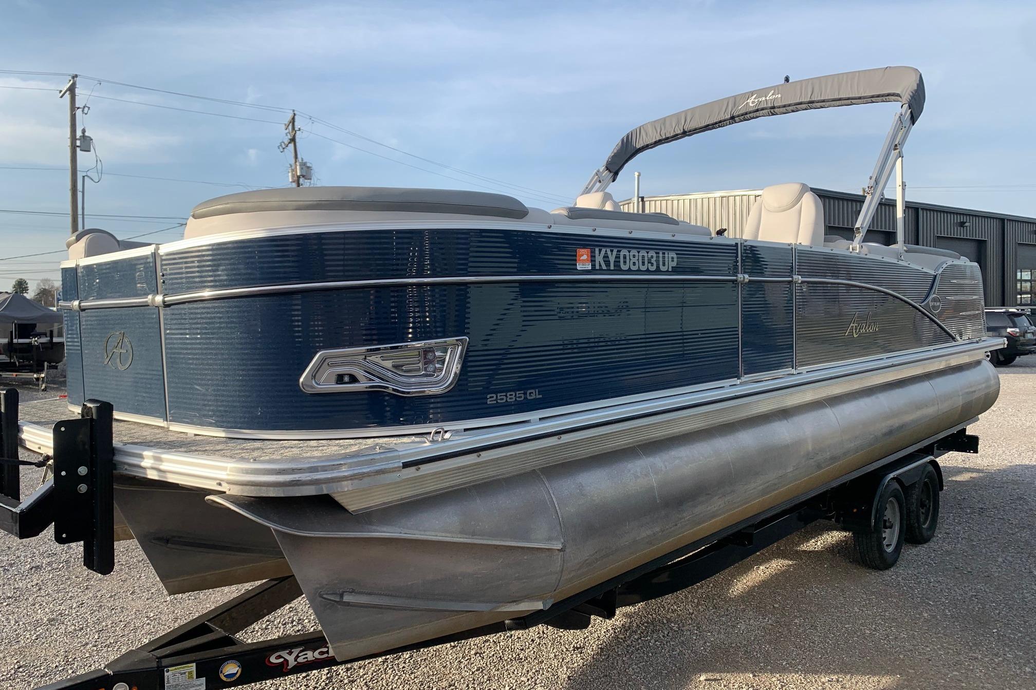 2018 Avalon 2585 Catalina Quad Lounger