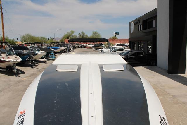 2001 Baja 33 Outlaw - 3