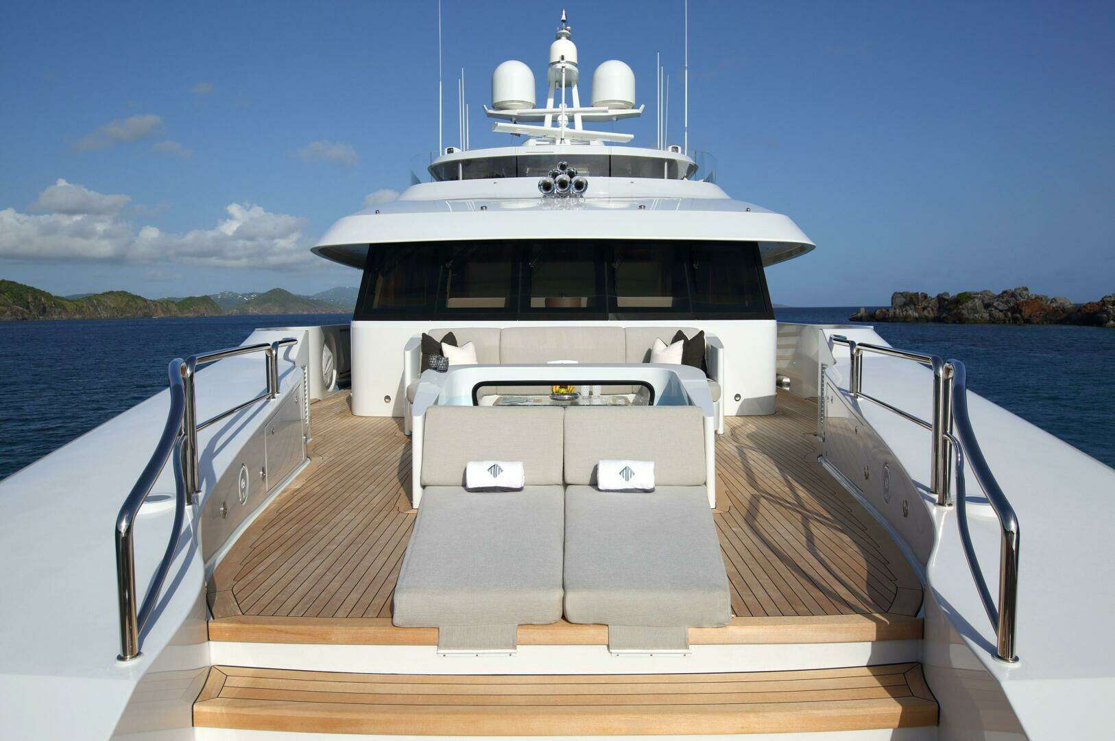 2016 Crescent Full Displacement, Twin Screw Diesel - Image 25