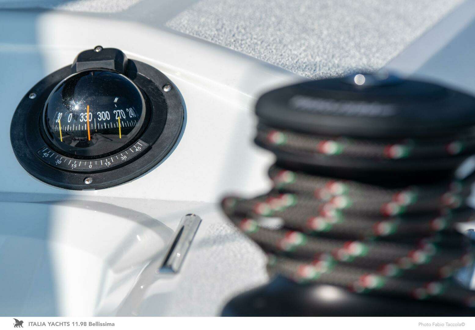 2026 Italia Yachts 11.98 - Image 17