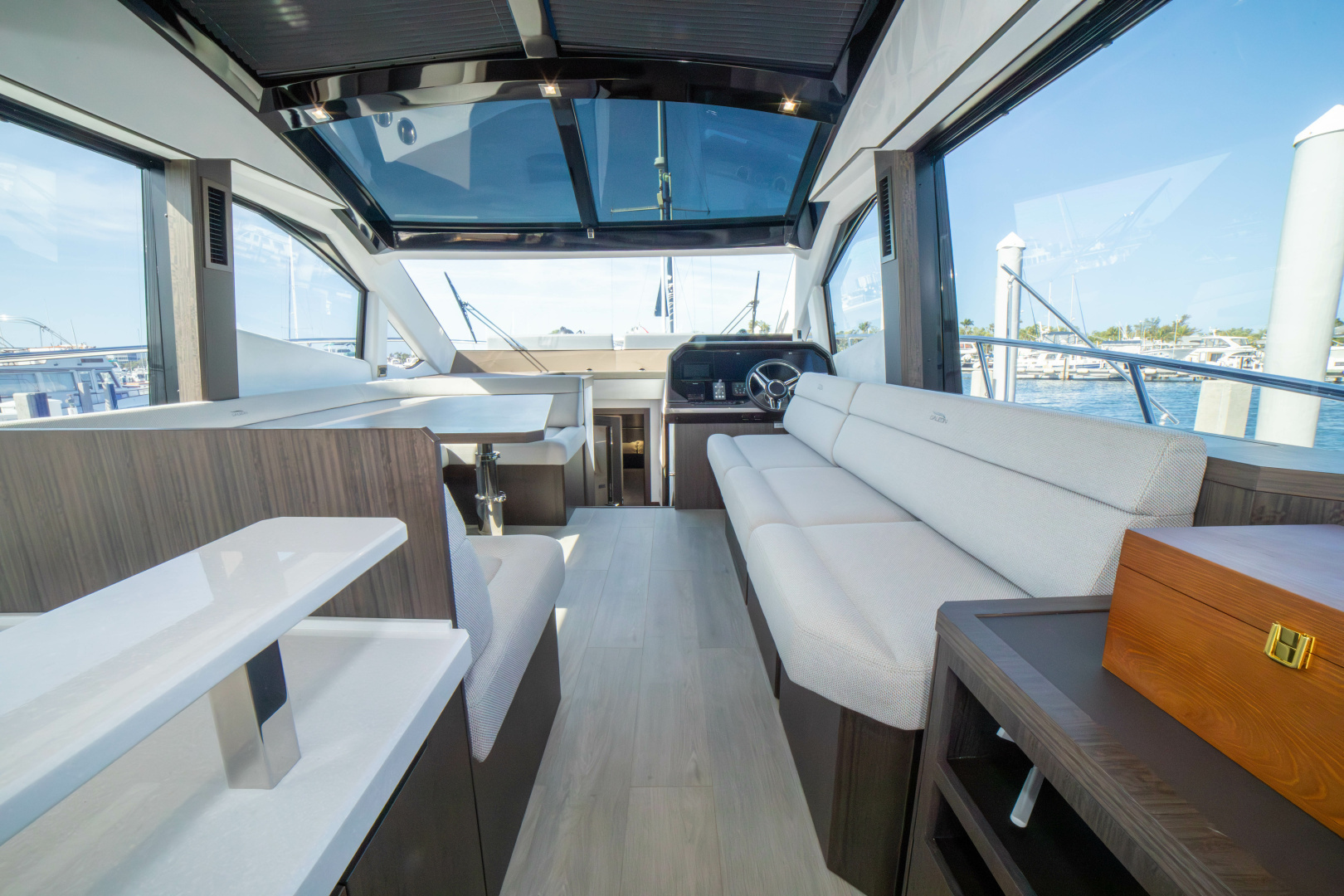 2024 Galeon 510 SKY - Image 19