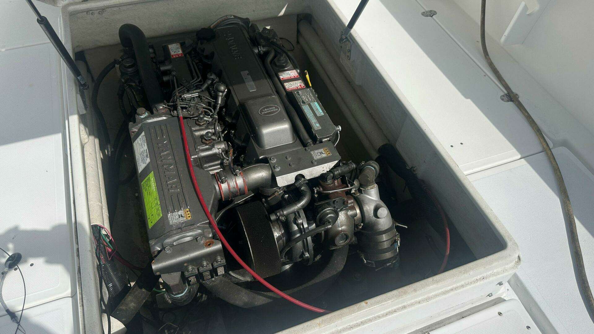 2003 True World Marine TE 288 - Image 16