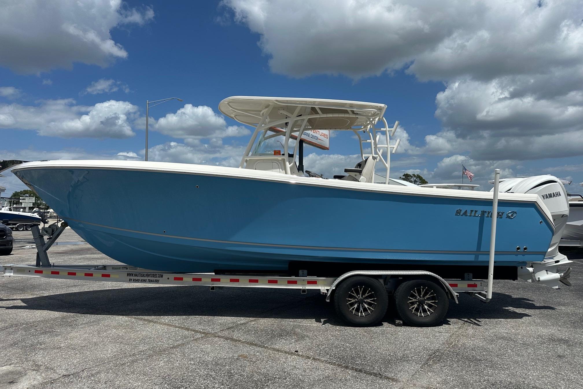 2022 Sailfish 290 CC