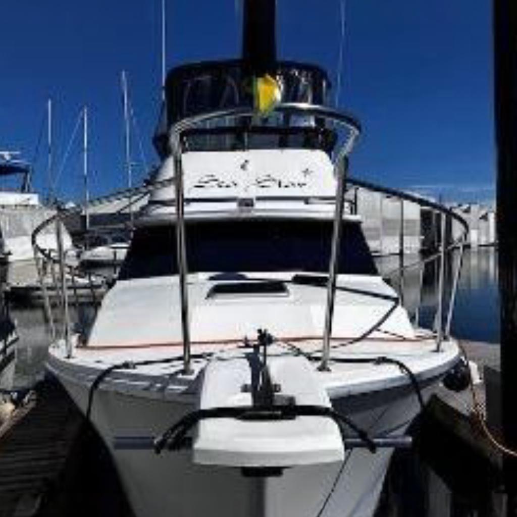 1985 Bayliner 3270 Motoryacht