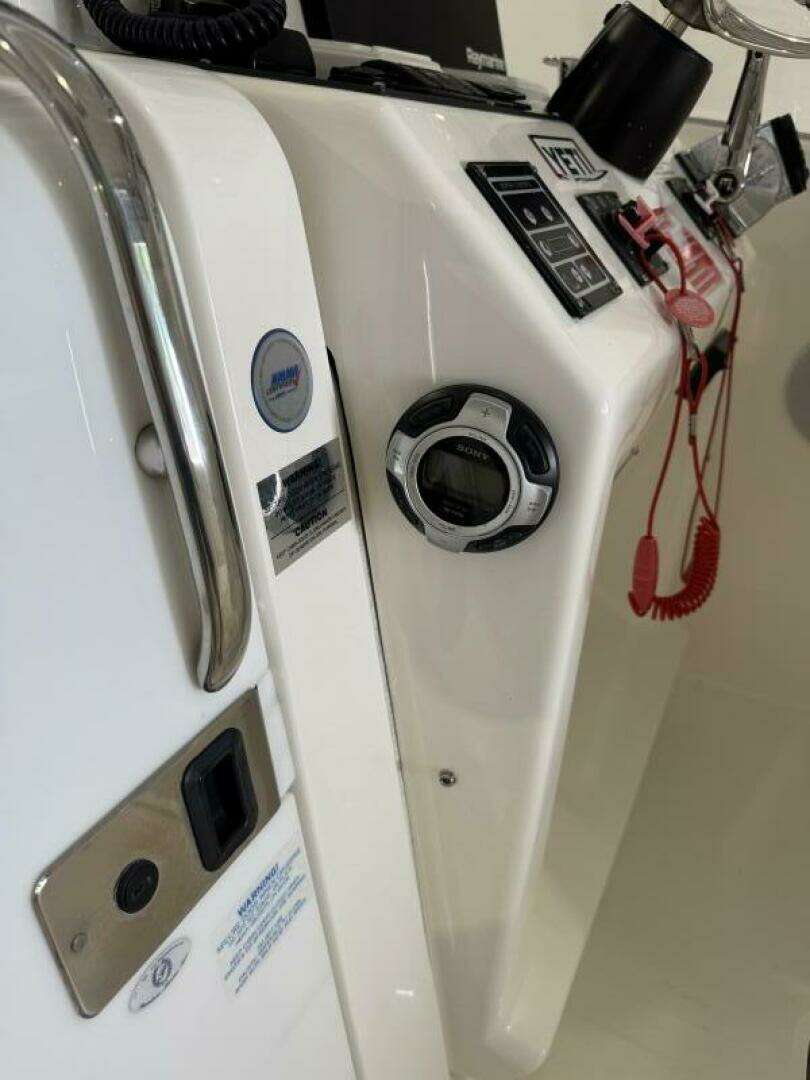 2011 Luhrs 30 Open - Image 20