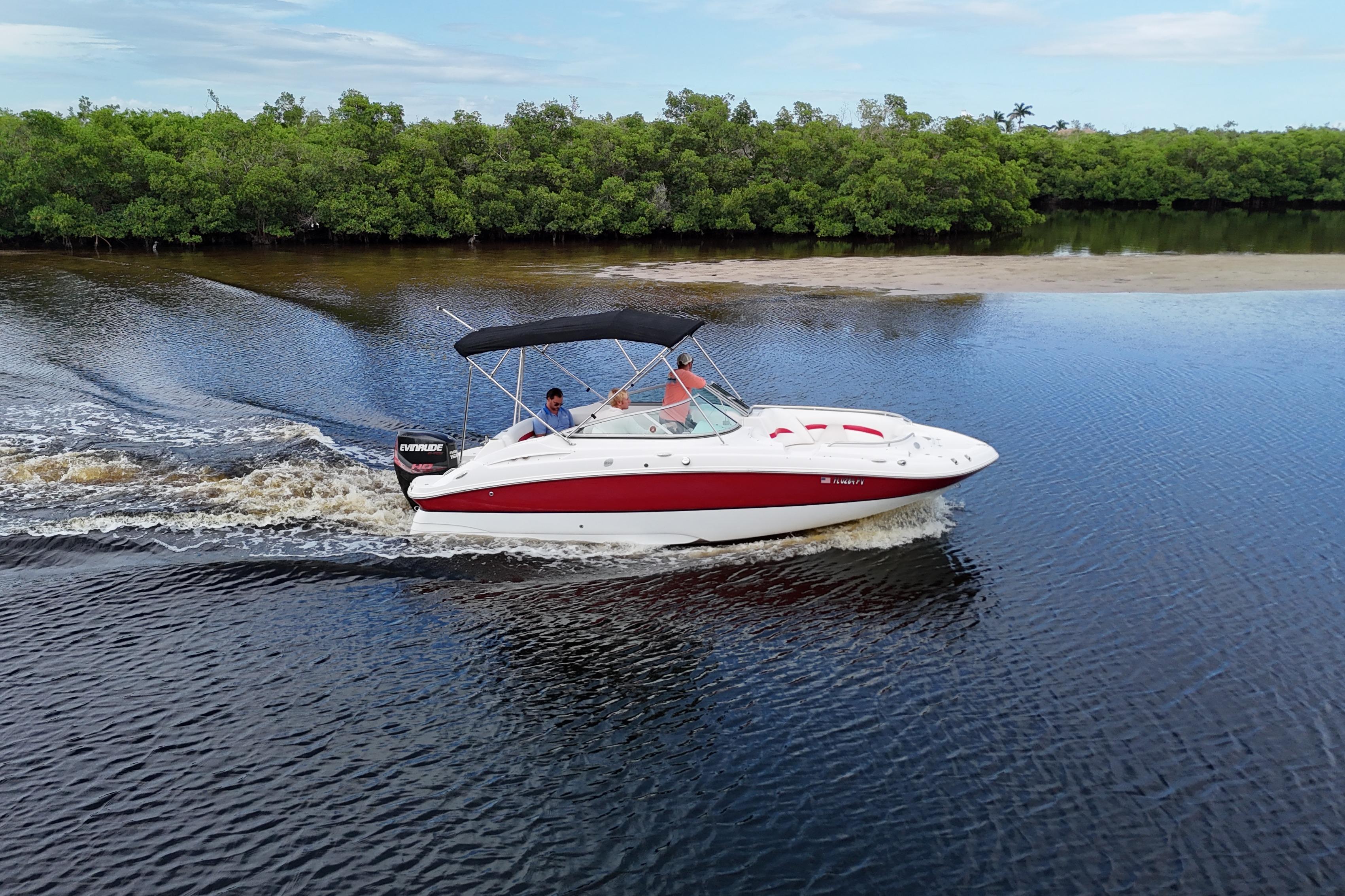 2015 Hurricane SunDeck 2200 OB