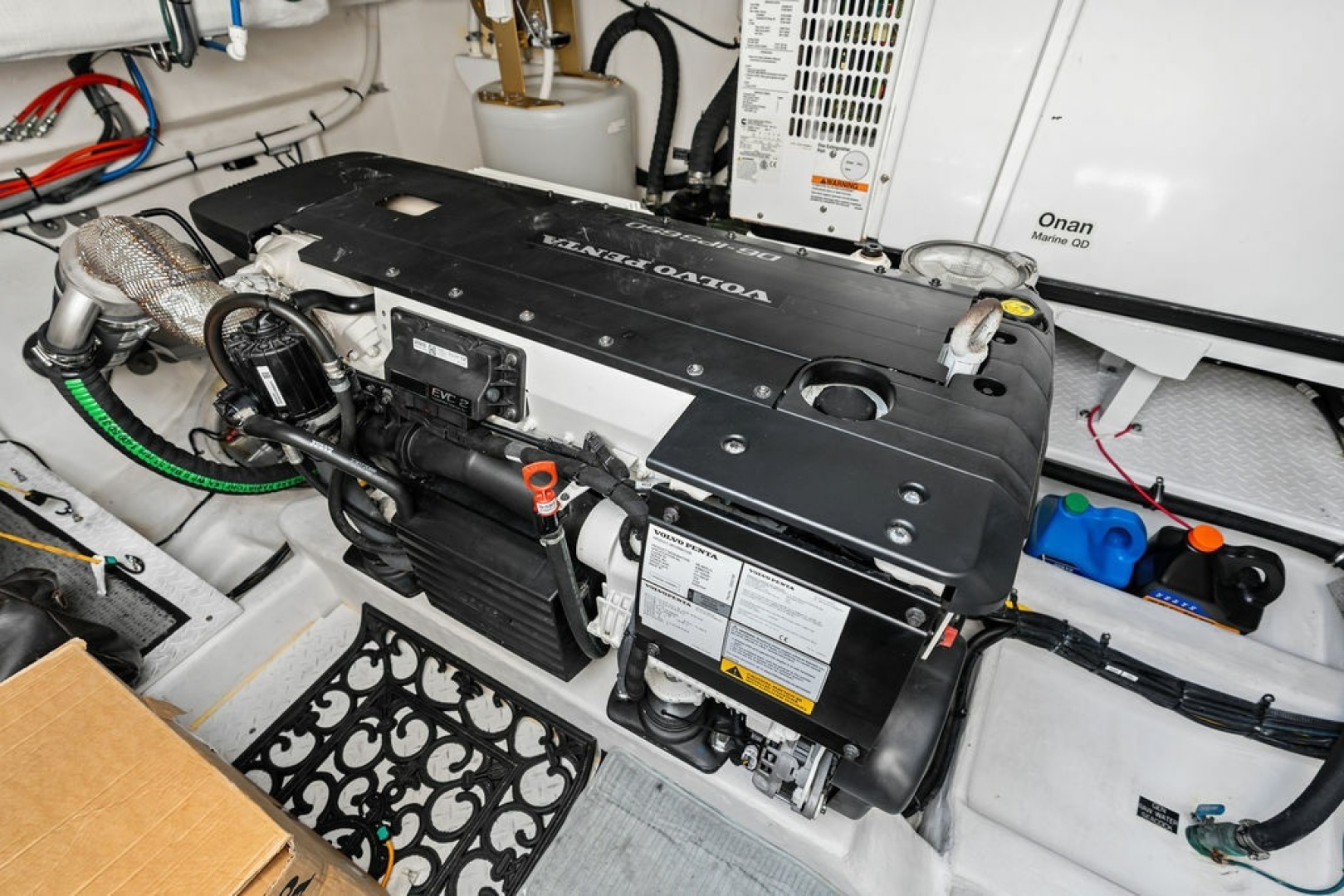 2022 Cruisers Yachts 46 CANTIUS - Image 48