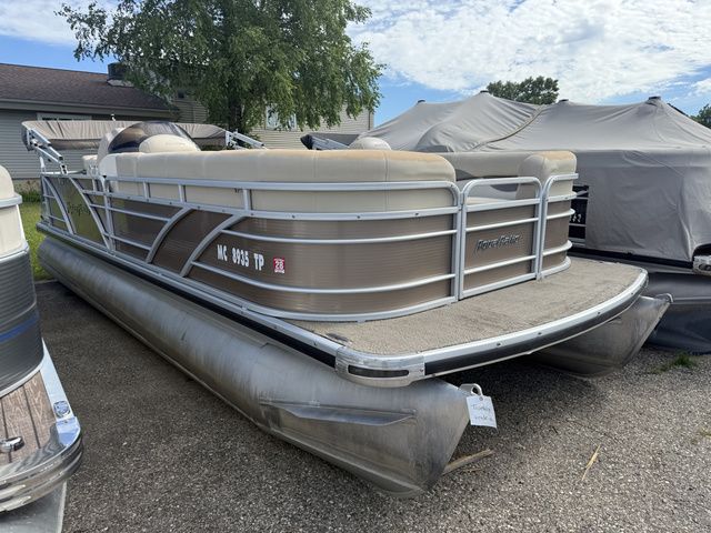 2012 Godfrey 220 c