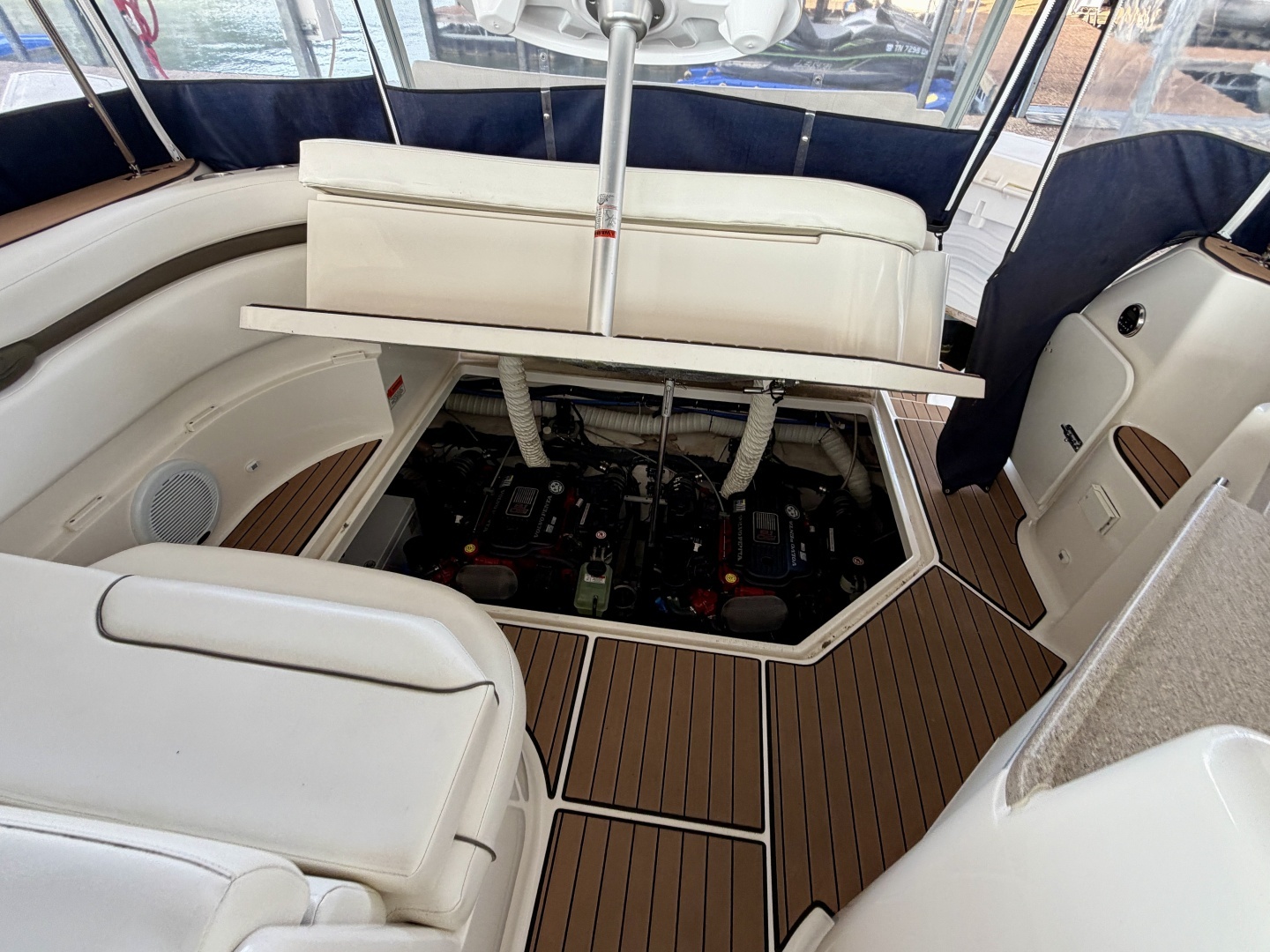 2007 Rinker 350 Express Cruiser - Image 98