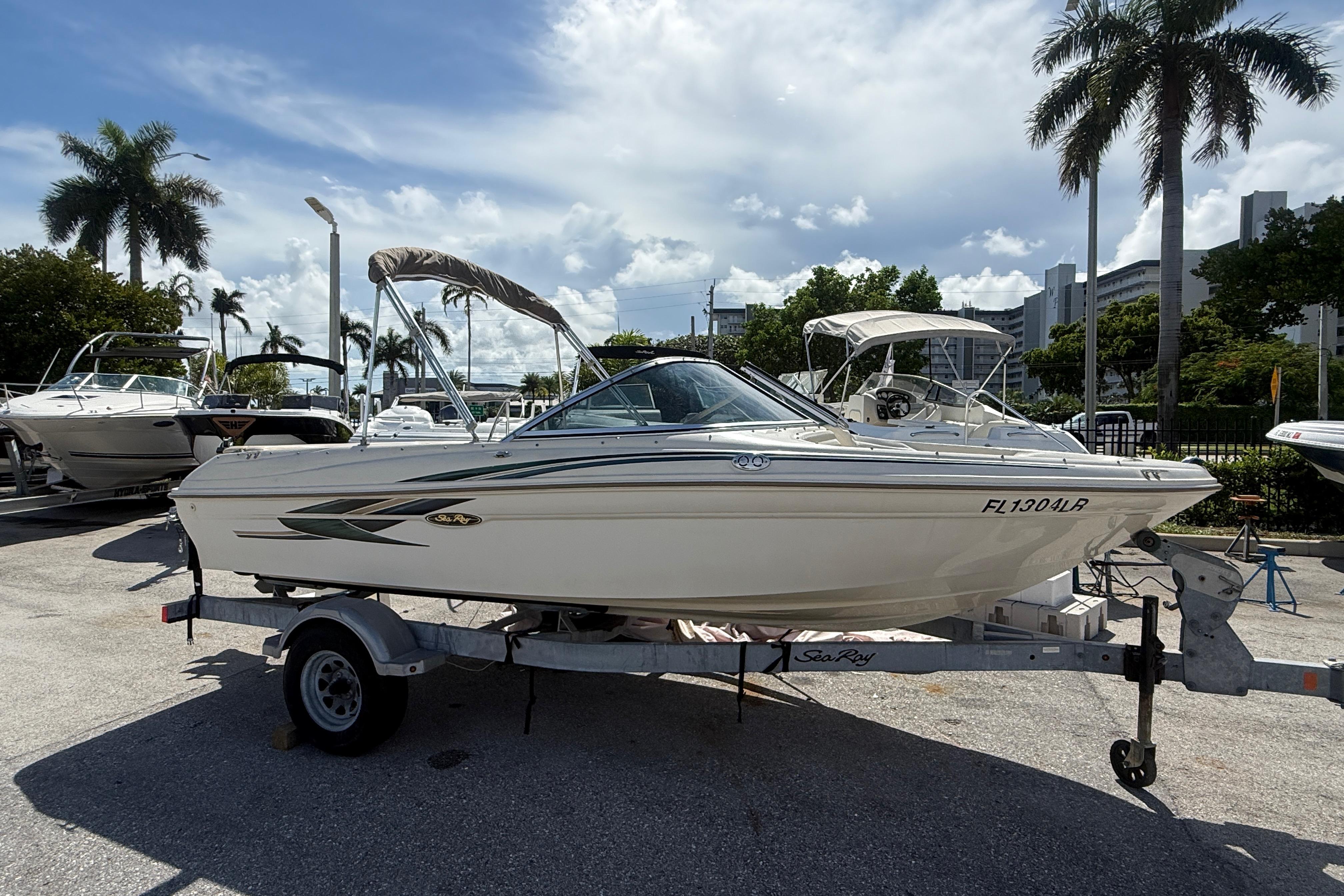 2001 Sea Ray 180 Bow Rider