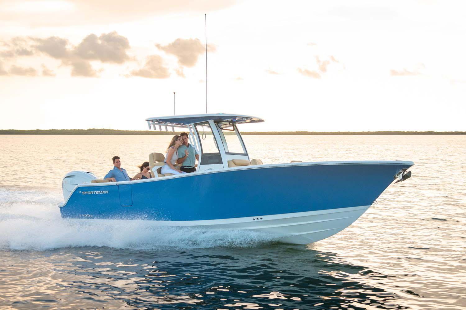 2027 Sportsman Heritage 261 Center Console