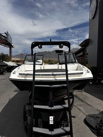 2022 HEYDAY WAKE BOATS H22 - 3