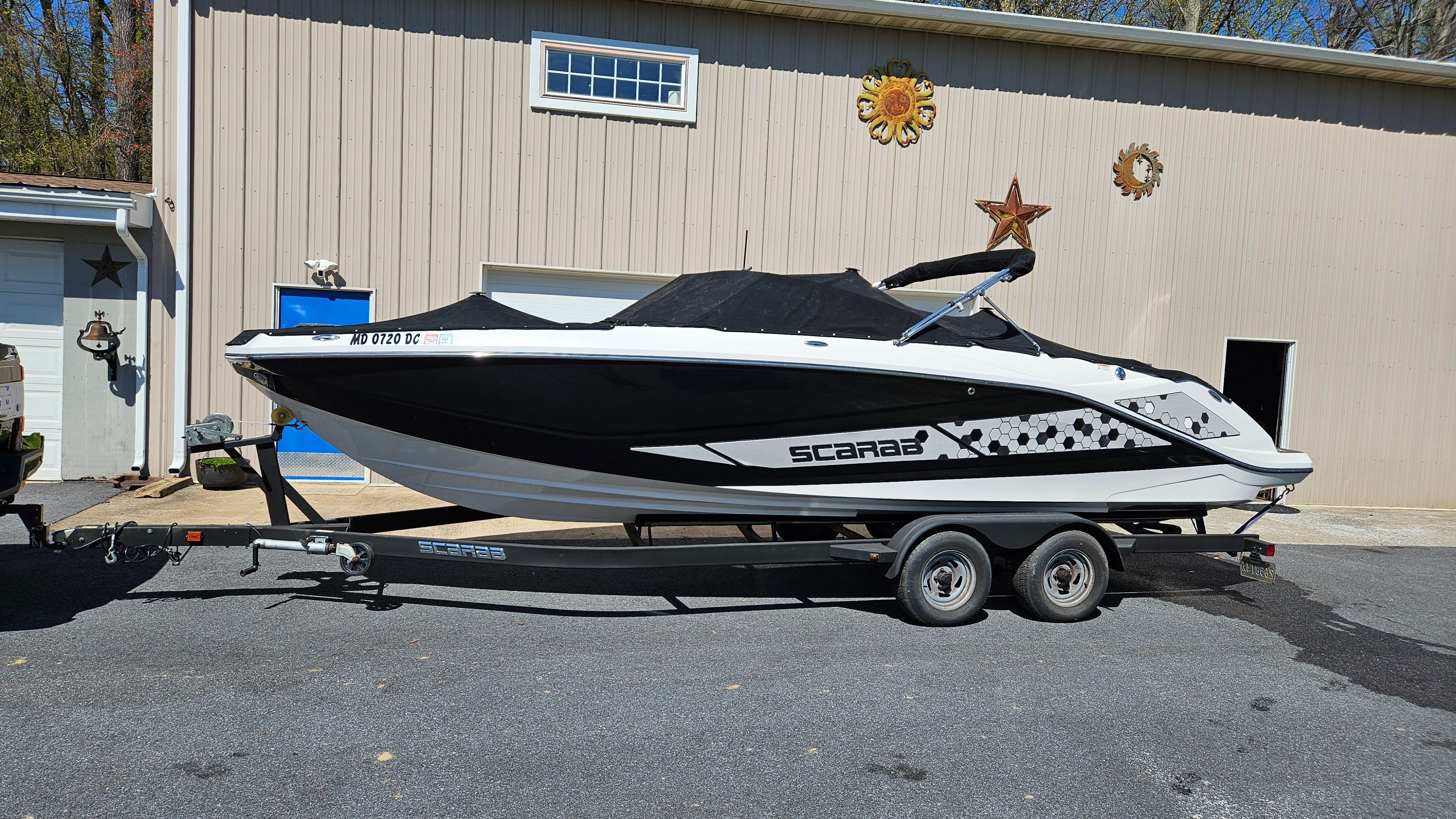 2019 Scarab 255 ID - 8