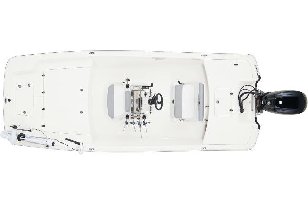 2026 Mako Pro Skiff 17 CC, top view, white deck, center console, outboard motor.