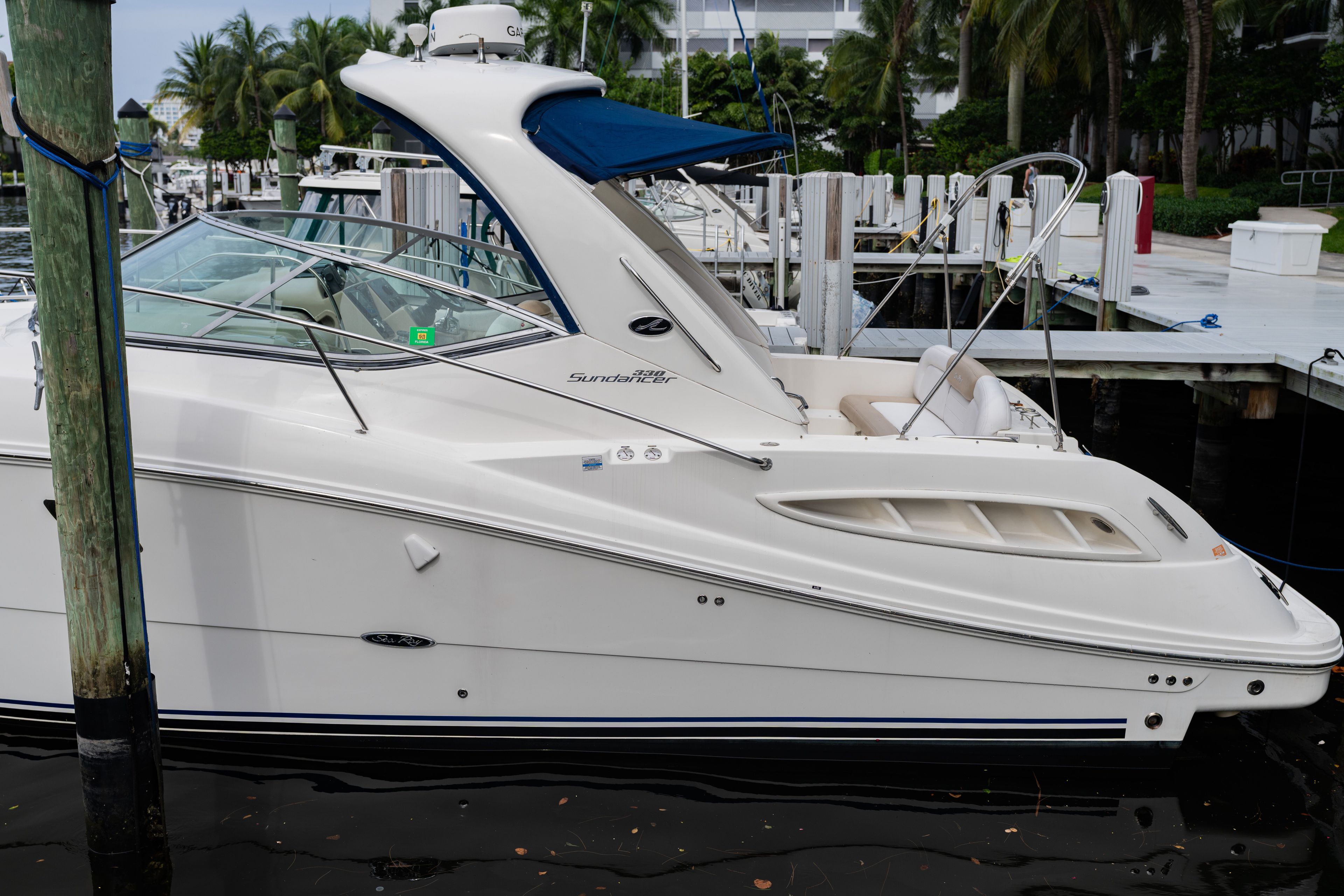 2010 Sea Ray Sundancer 330 - 10