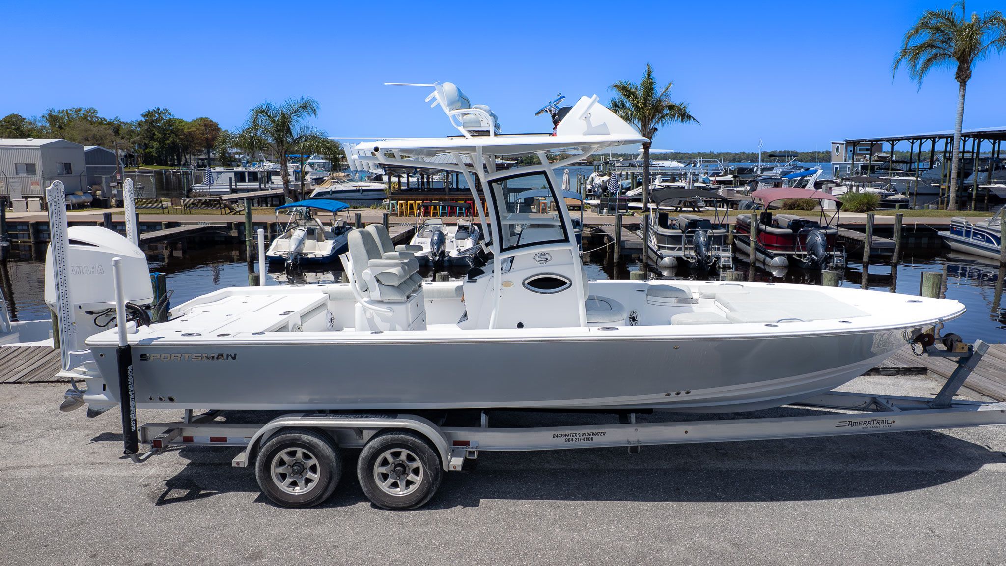 2019 Sportsman Masters 267 Bay Boat - 21