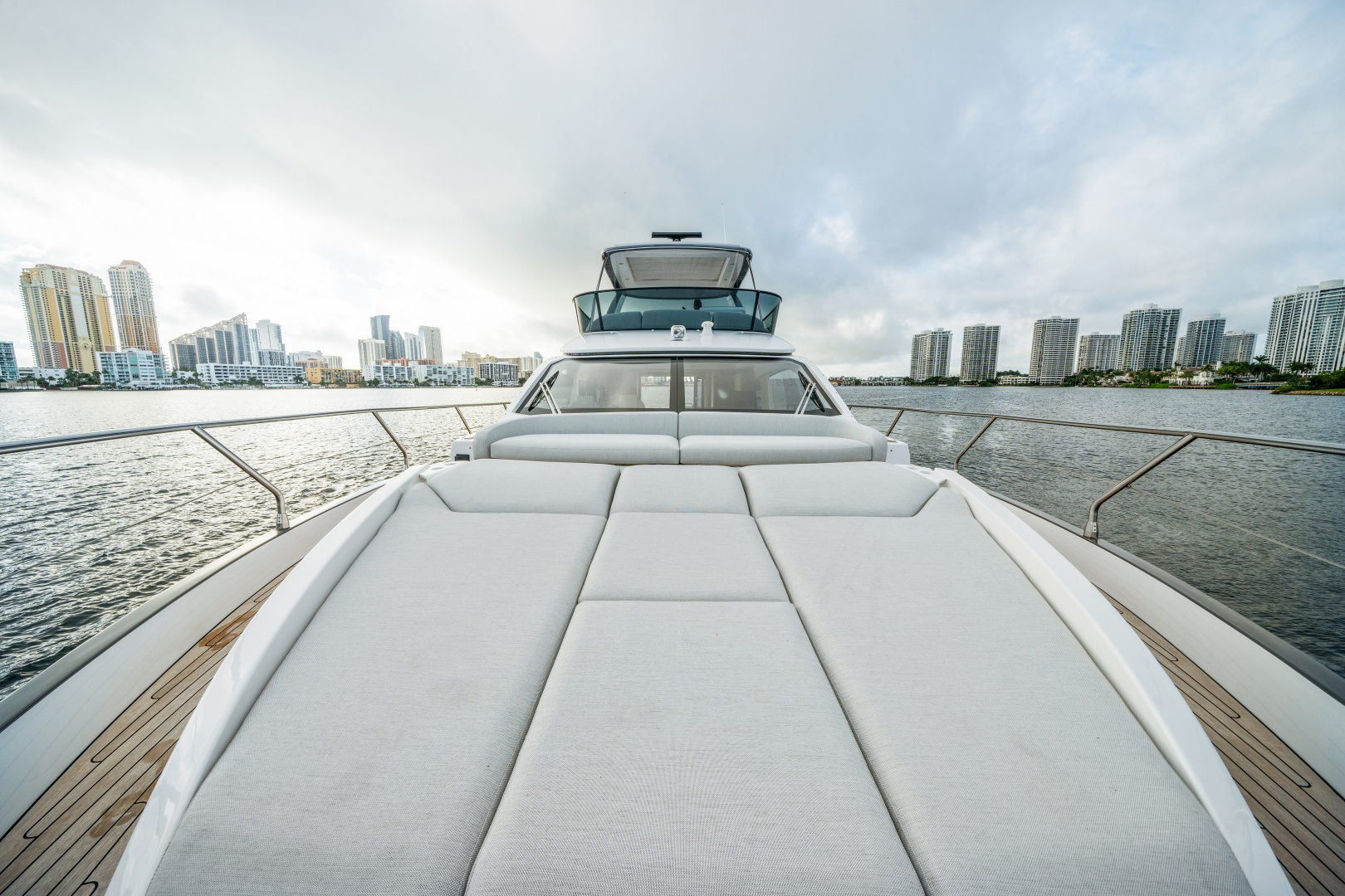 2023 Azimut 53 FLY - Image 48