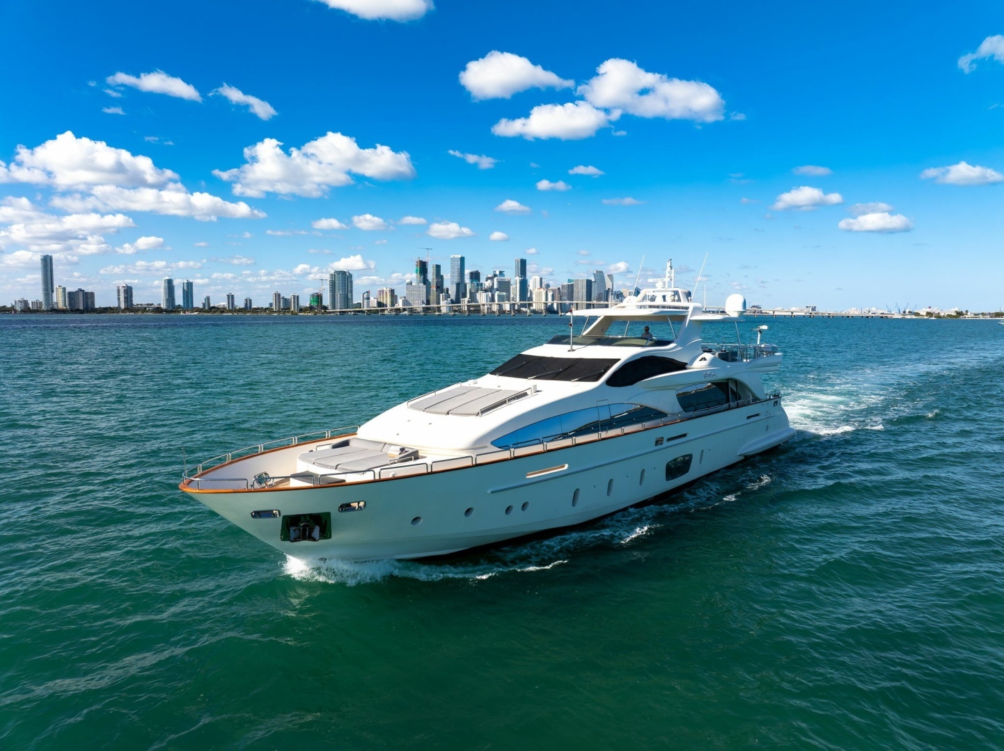 2005 Azimut 105 - Image 137