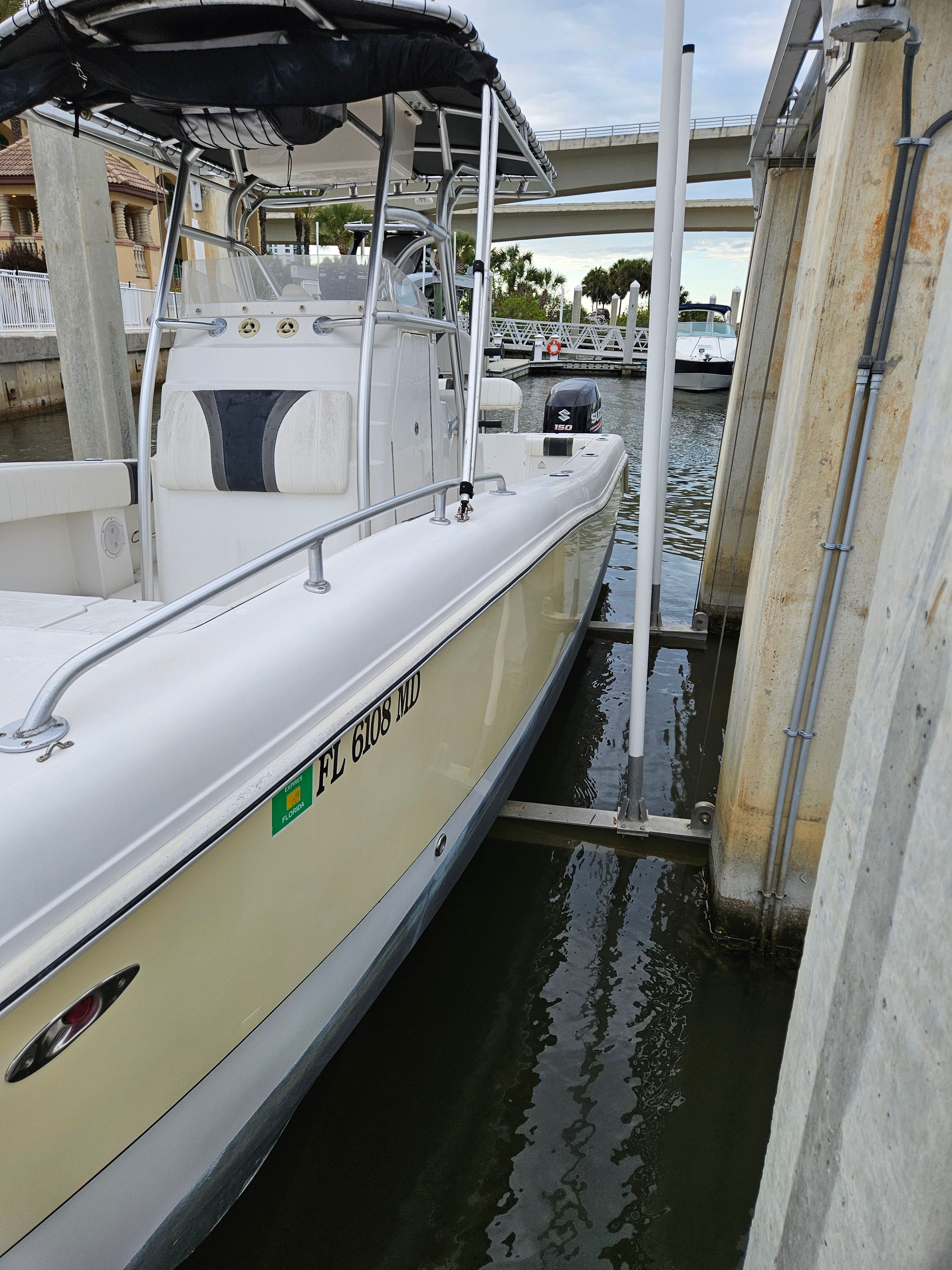 2003 World Cat EYV - 52
