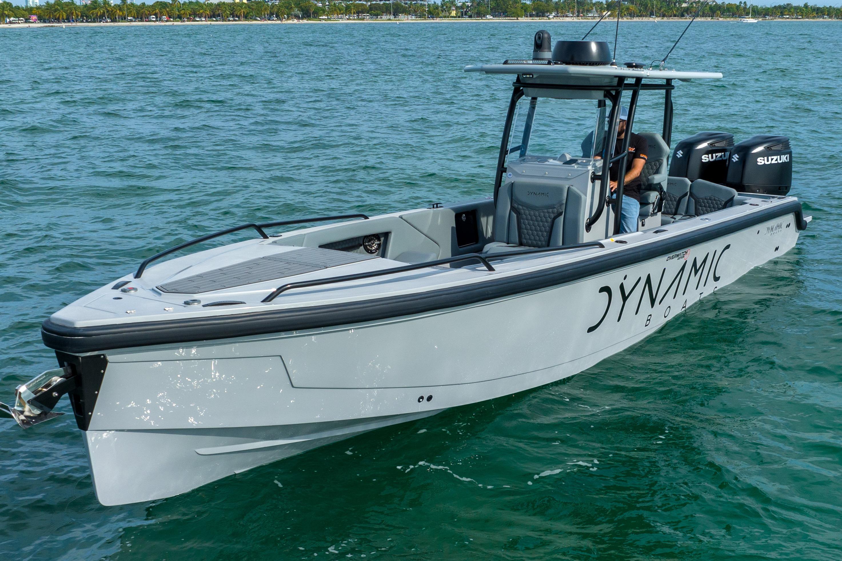 2023 Dynamic D-305V
