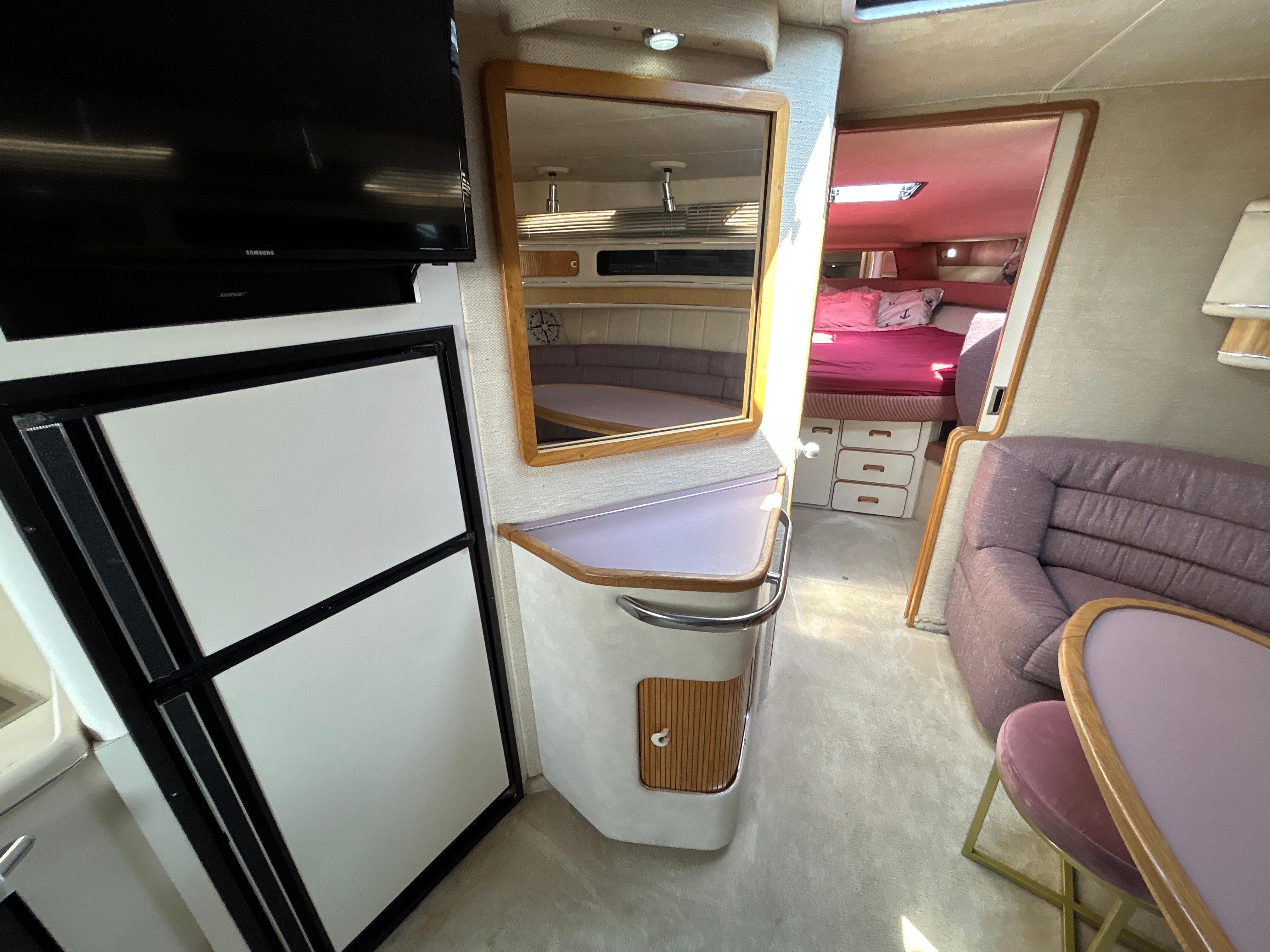 1993 Sea Ray 440 Sundancer - 51