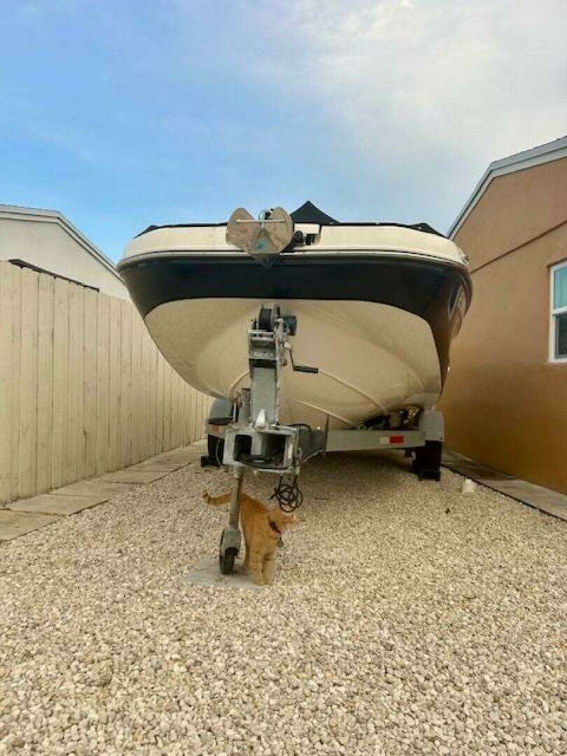 2022 Bayliner DX2000 - Image 25
