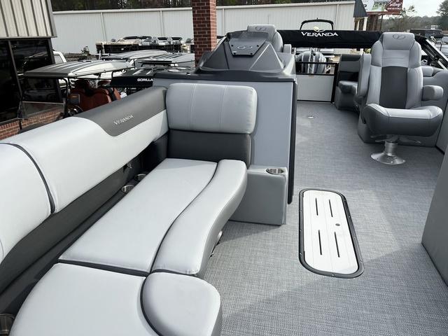 2025 Veranda VR22RC Tri-Toon XL - 11