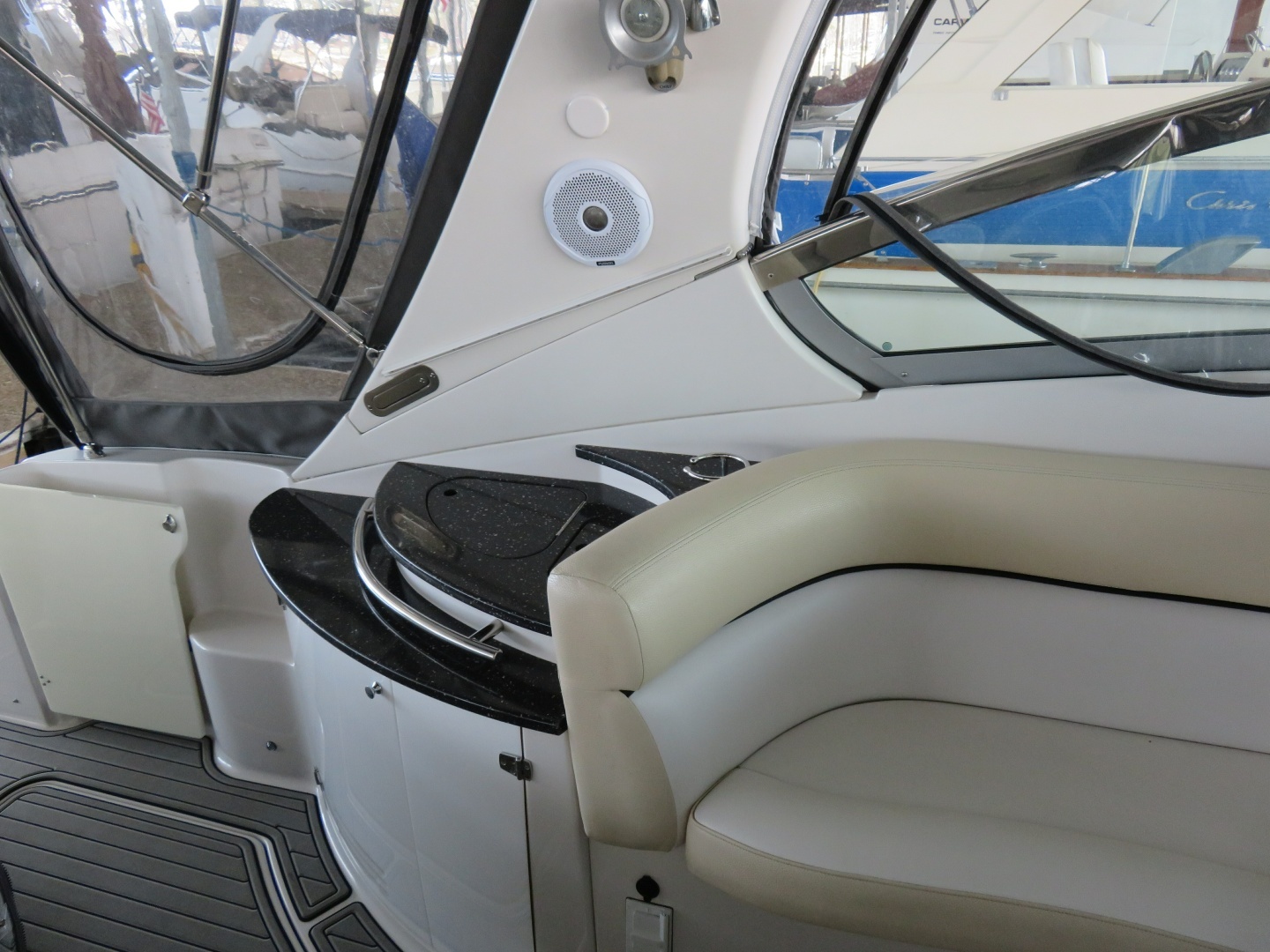 2008 Four Winns 338 Vista - Image 7