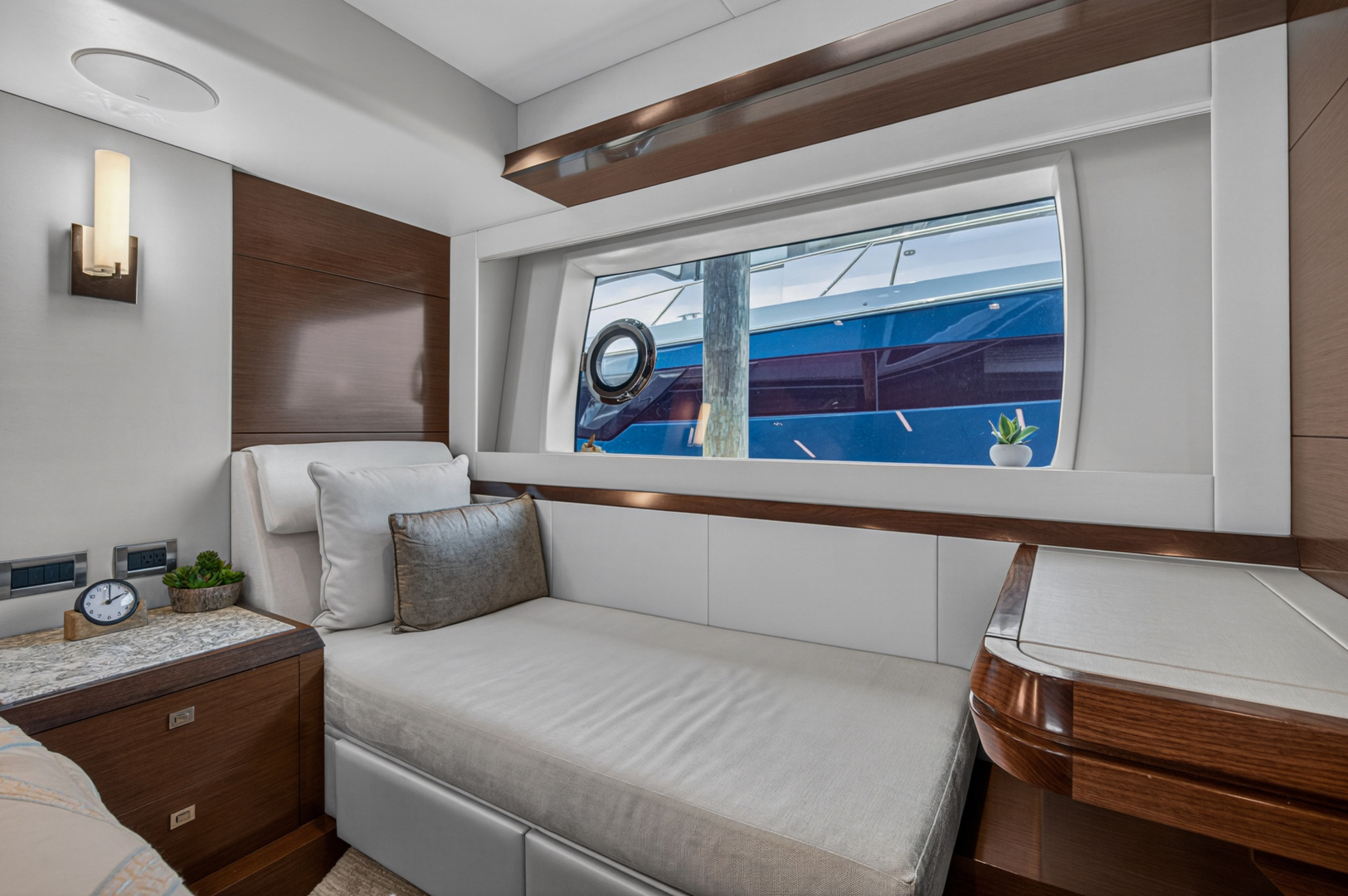 2021 Ocean Alexander 70E - Image 64
