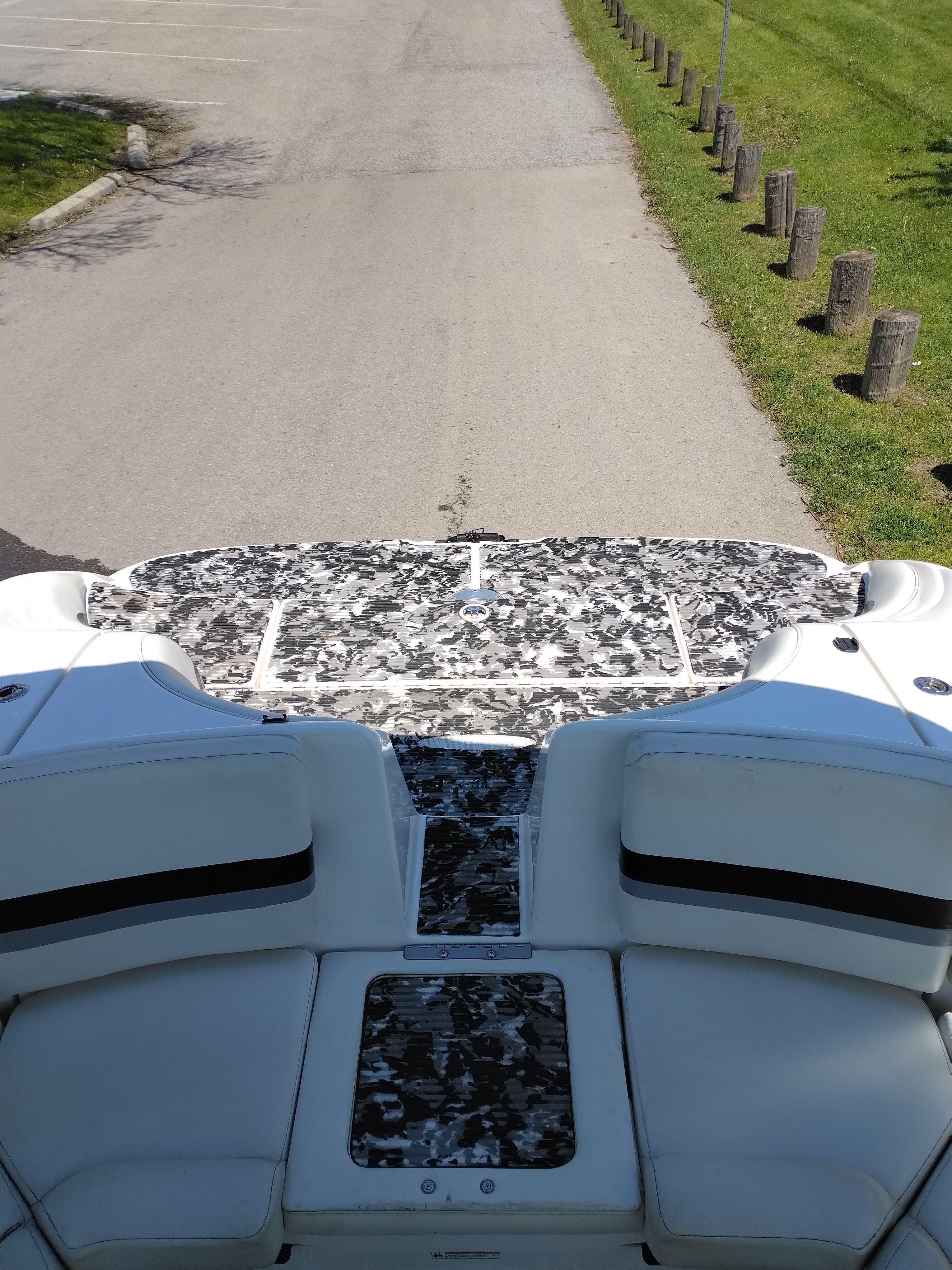 2004 Yamaha Boats AR230 - 17