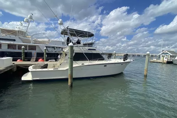 1986 Hatteras Sport Fish Convertible