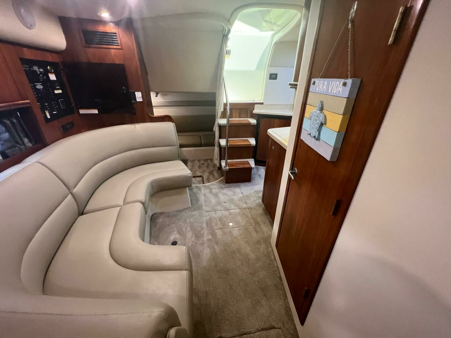 2007 Cruisers Yachts 340 Express - Image 22