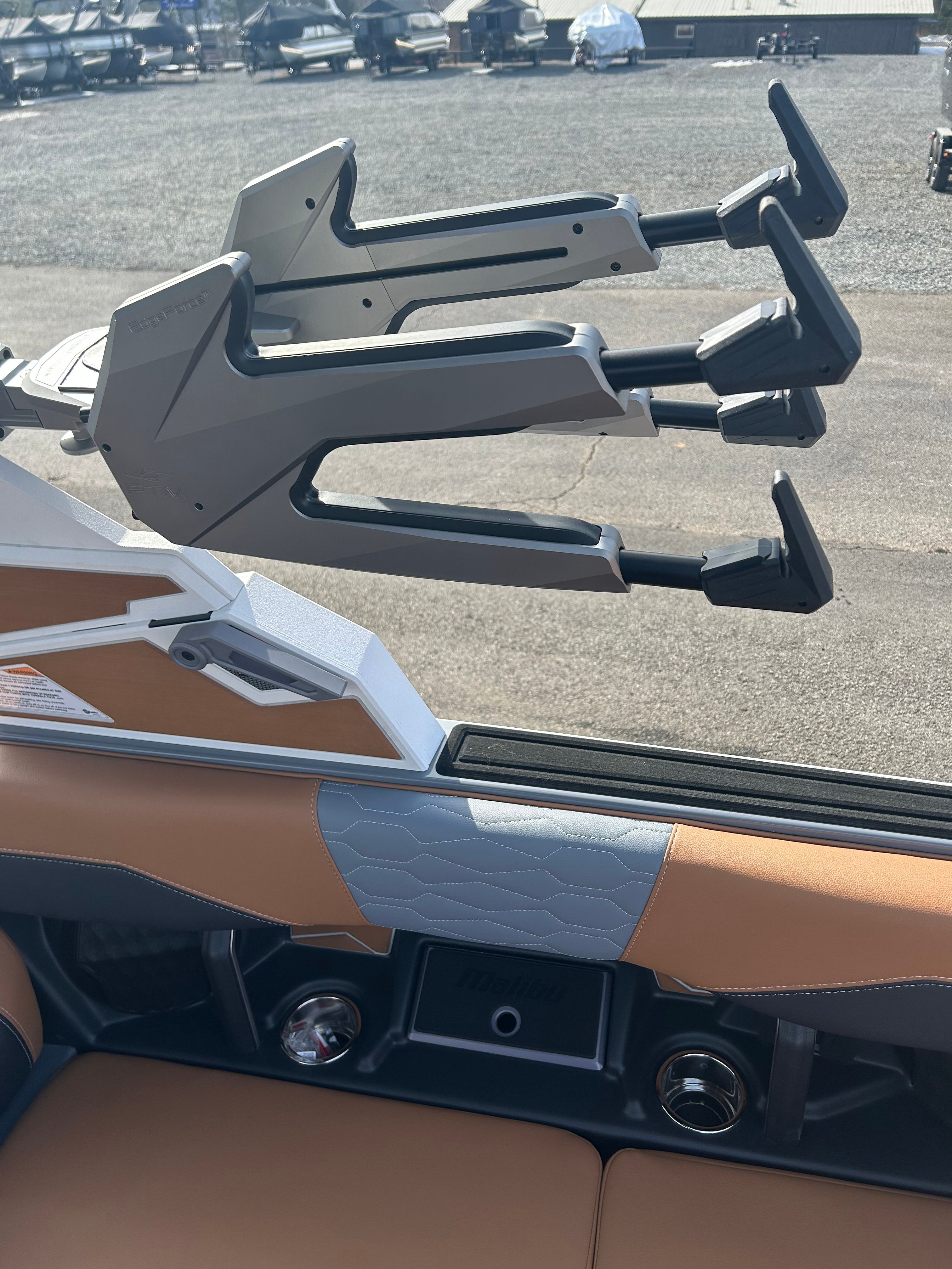 2026 Malibu Wakesetter 24 MXZ - 21