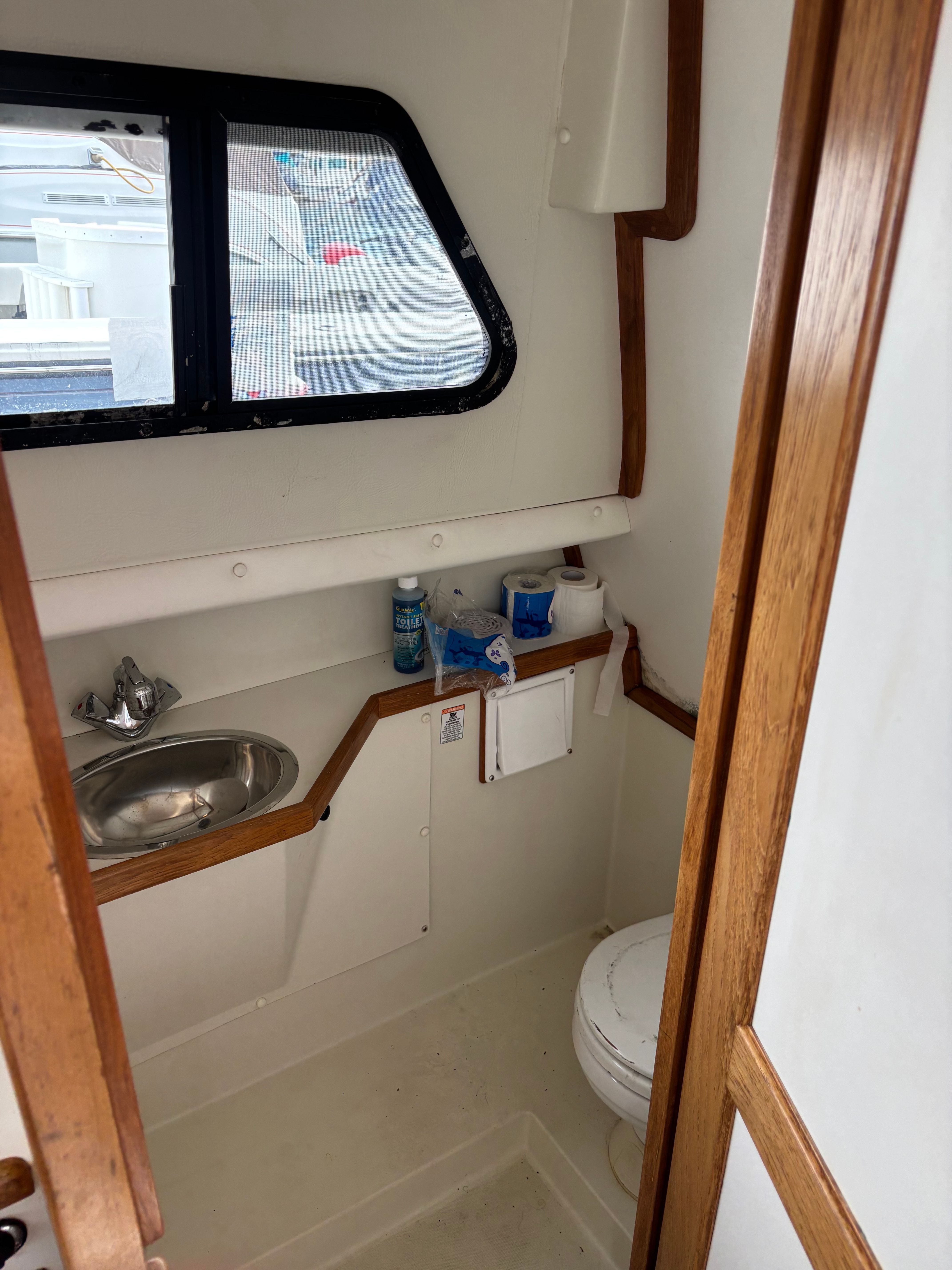 2002 Skipjack 262 Flying Bridge - 8