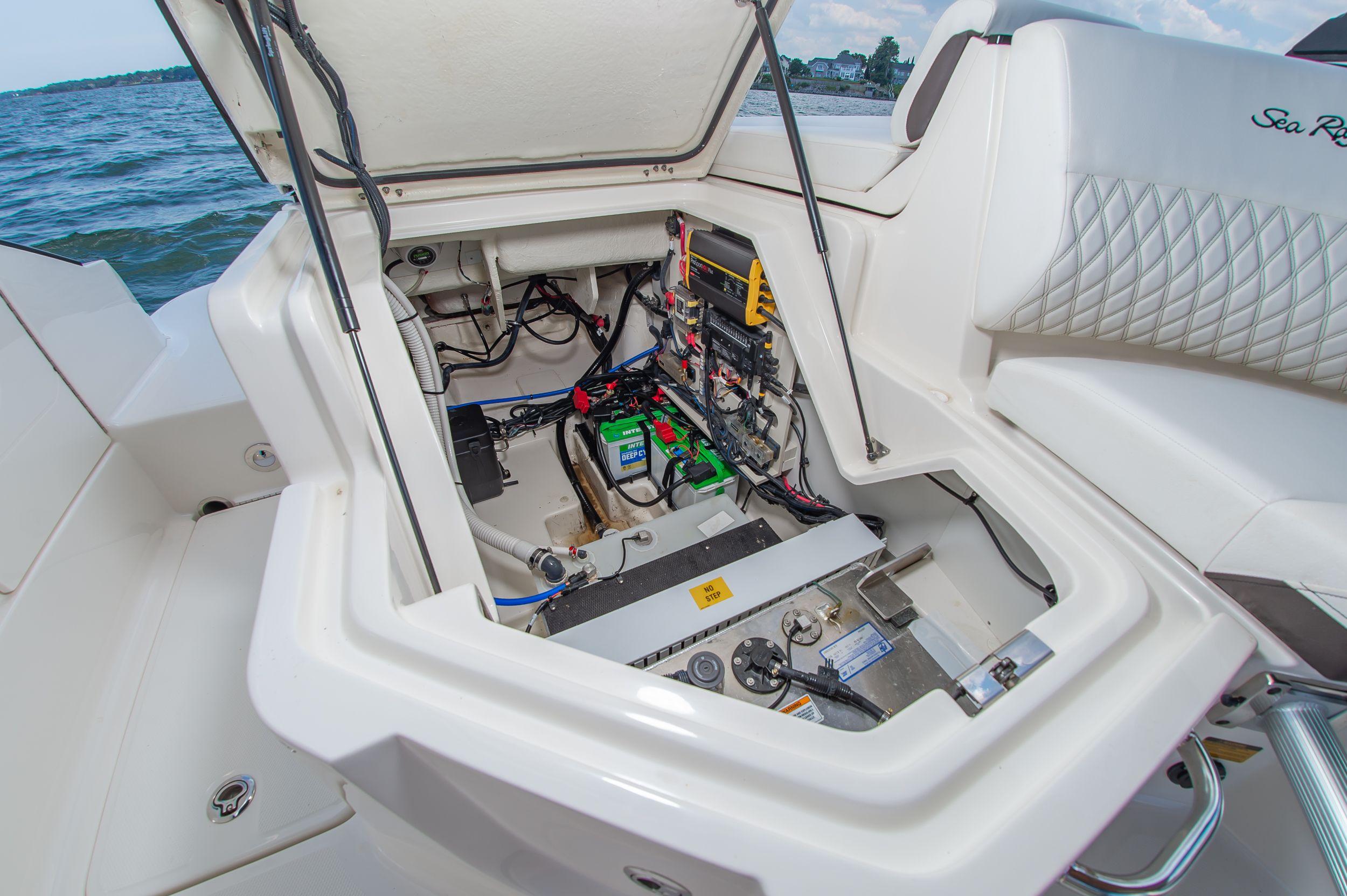2023 Sea Ray SLX 260 - 28