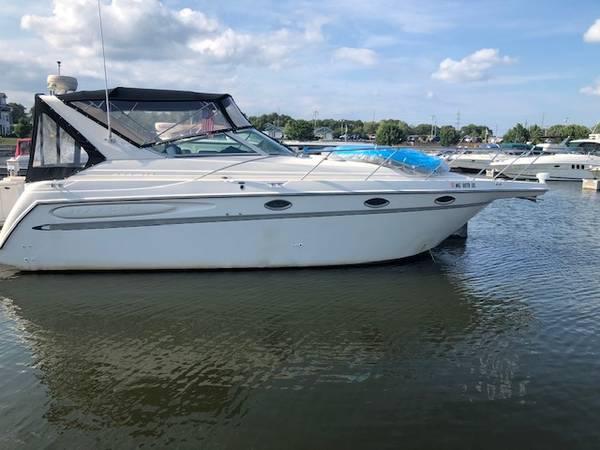 1997 Maxum 3000 SCR