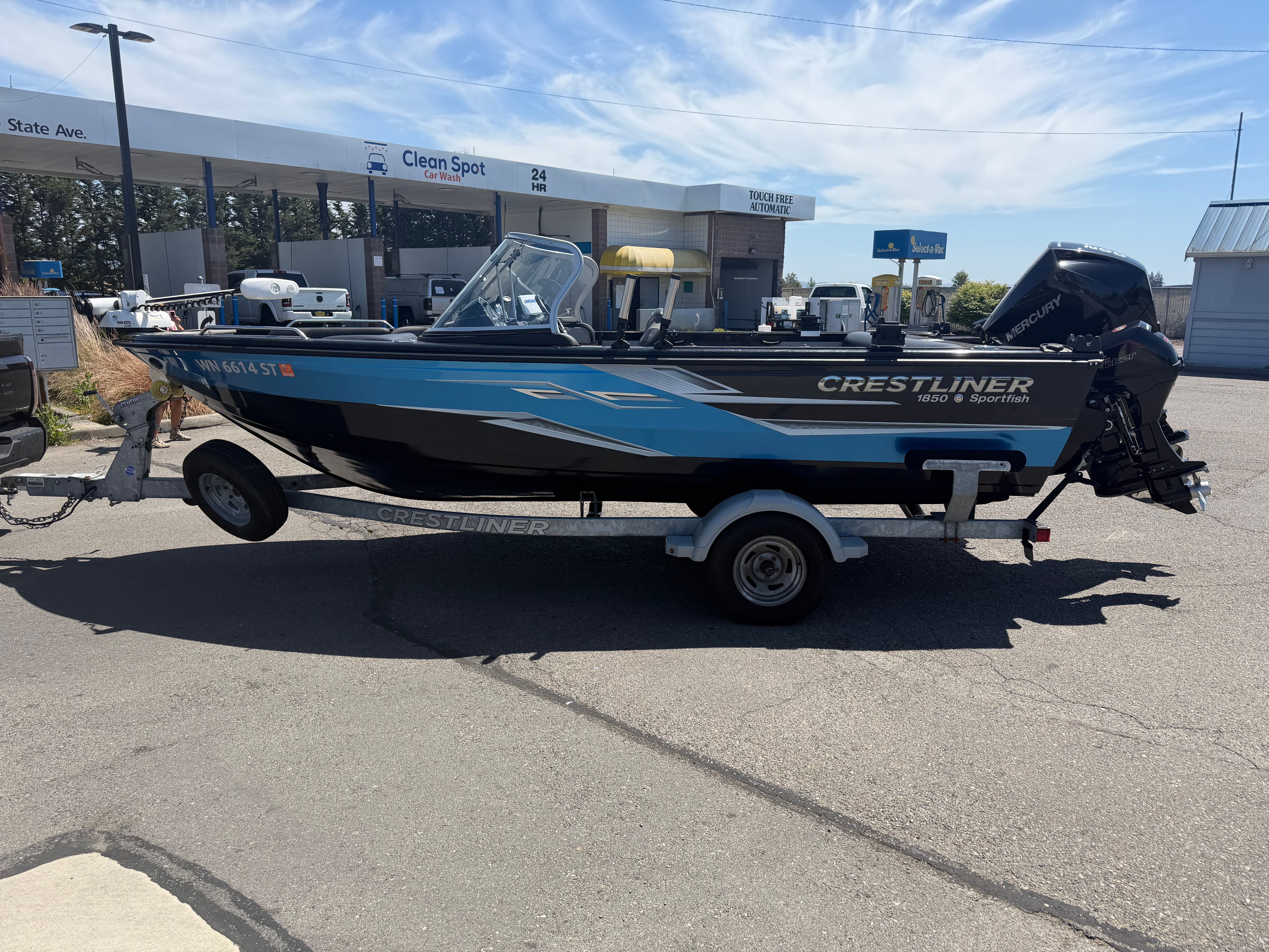 2019 Crestliner 1850 Sportfish OB