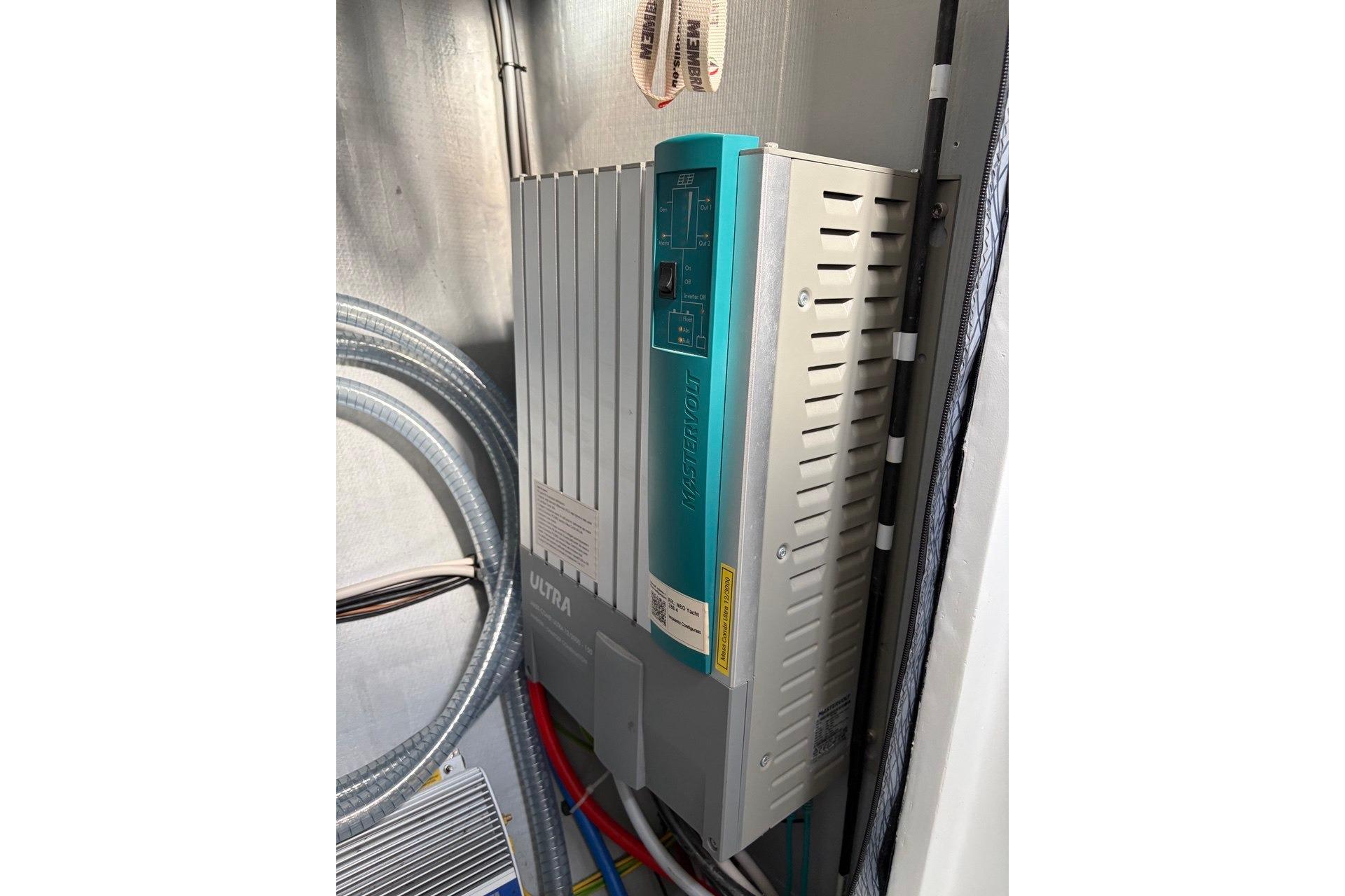 Electrical panel with Neo 350 model, 2022, featuring Mastervolt components and wiring.