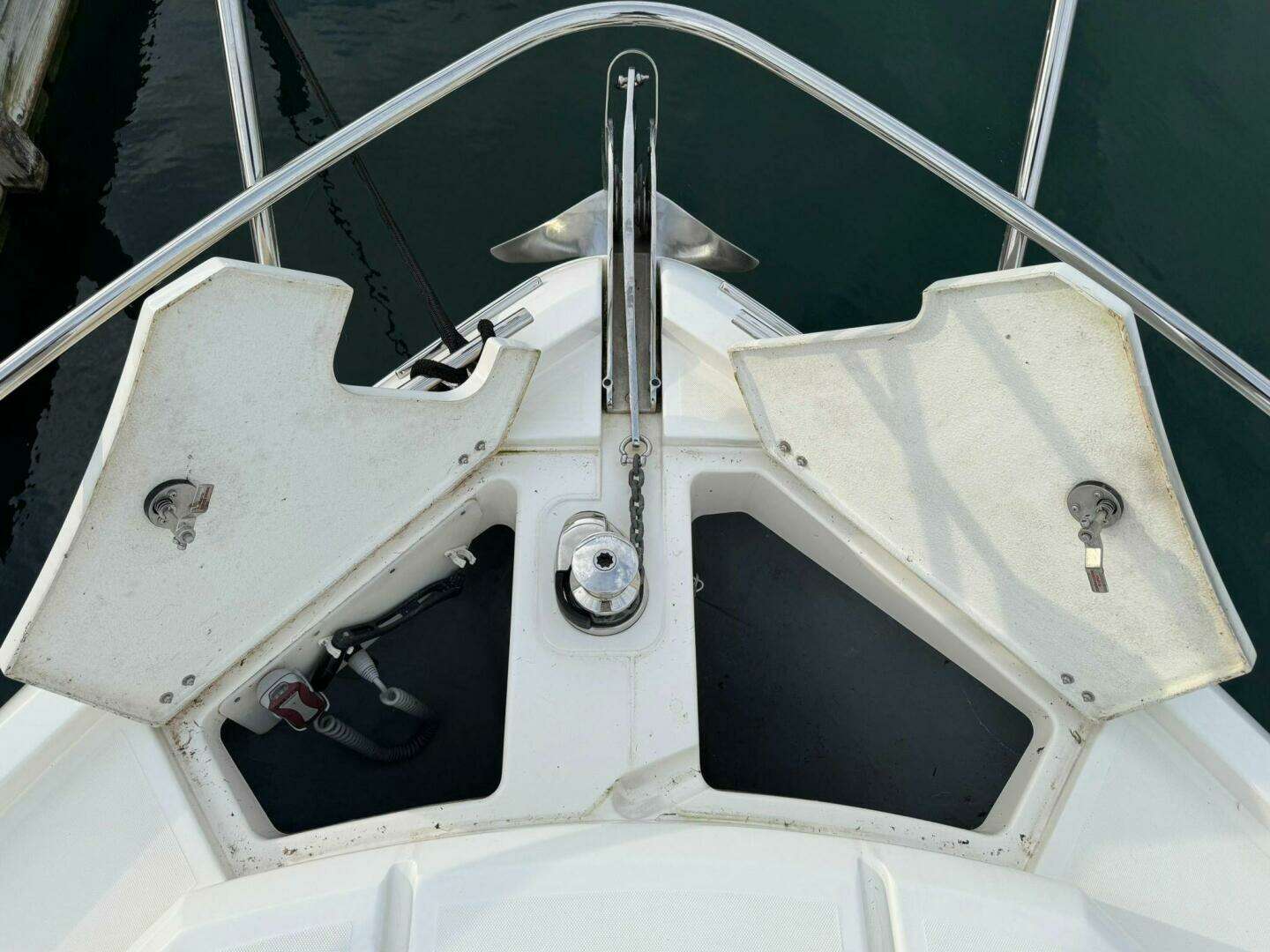 2016 Absolute 45 Sport Yacht - Image 34