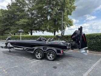 2021 Ranger Z520C Ranger Cup Equipped boat on trailer in parking lot.