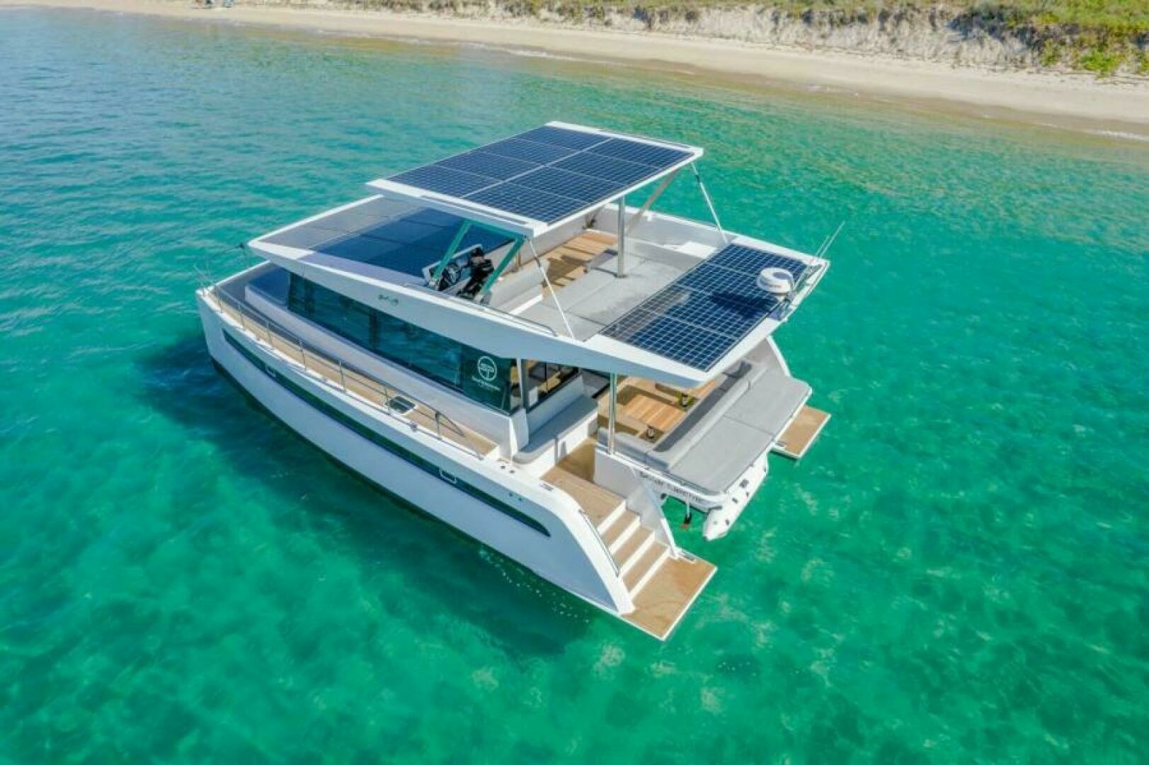 2022 Sunpower Yachts Solar-E 44 VIP - Image 4