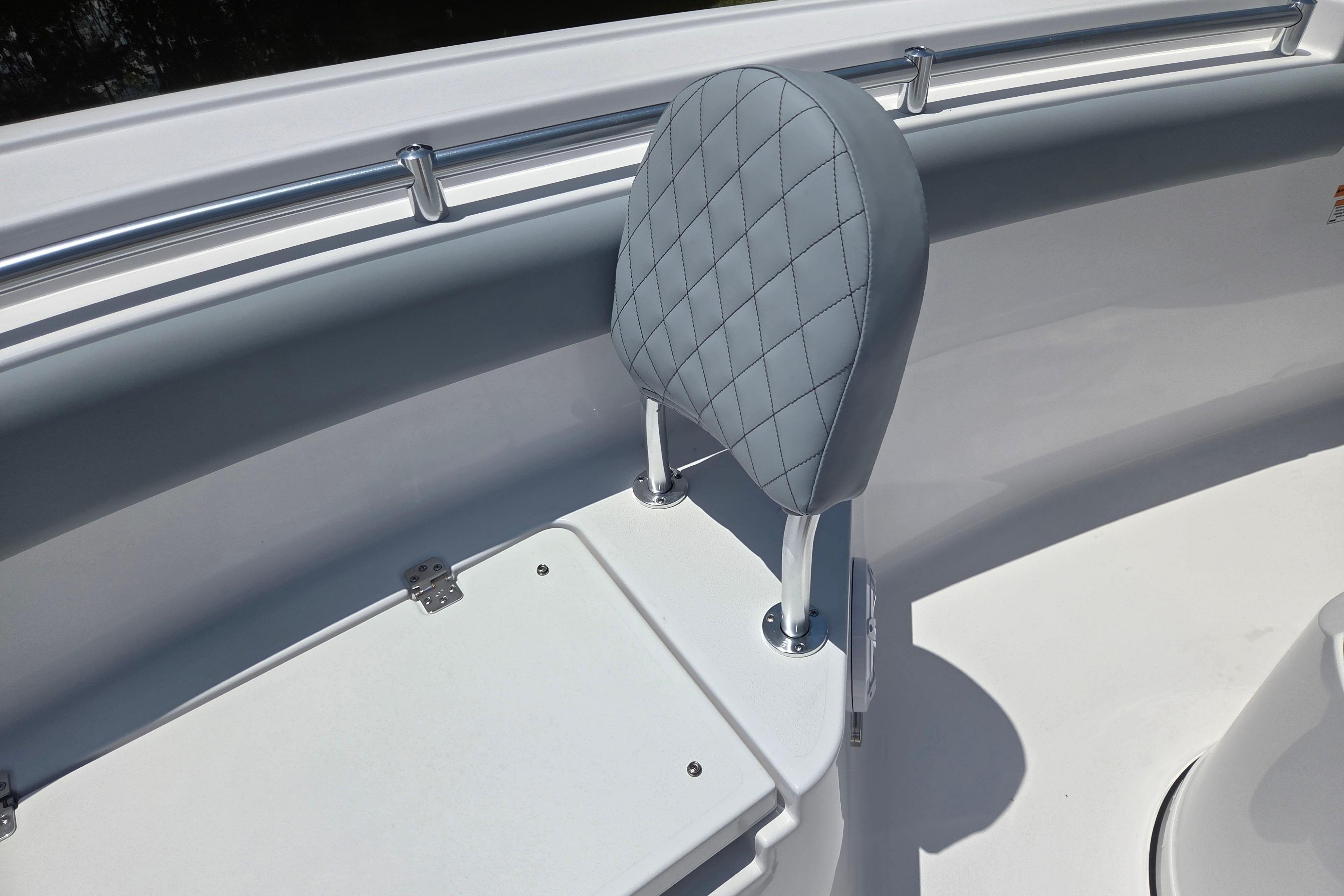 2026 Sportsman Open 212 Center Console boat seat with quilted design.