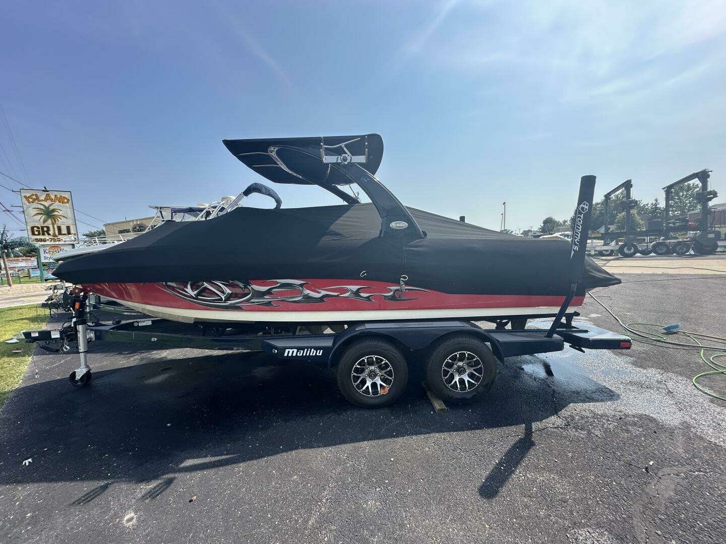 2007 Malibu 21 V RIde - Image 3