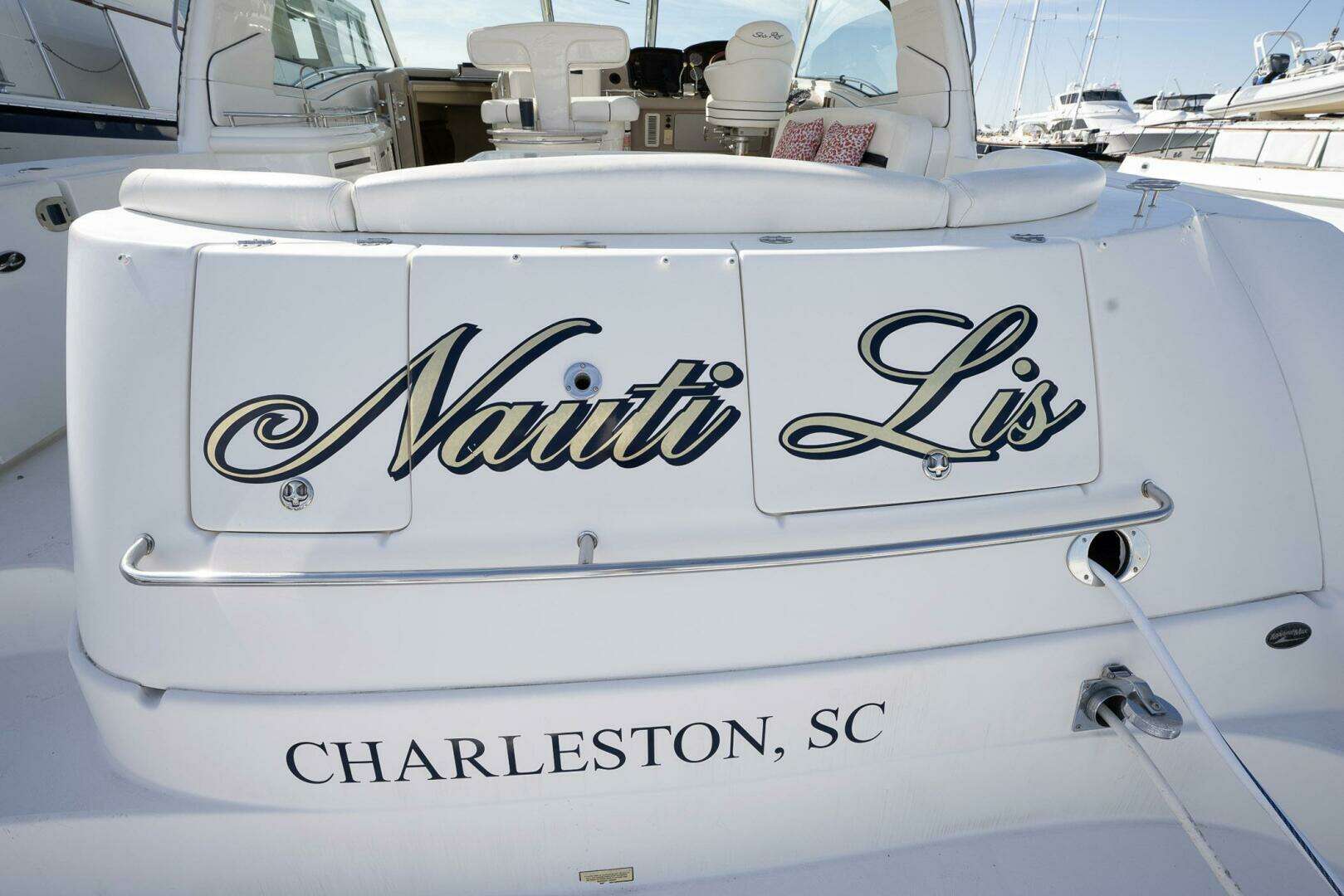 2005 Sea Ray 500 Sundancer - Image 13
