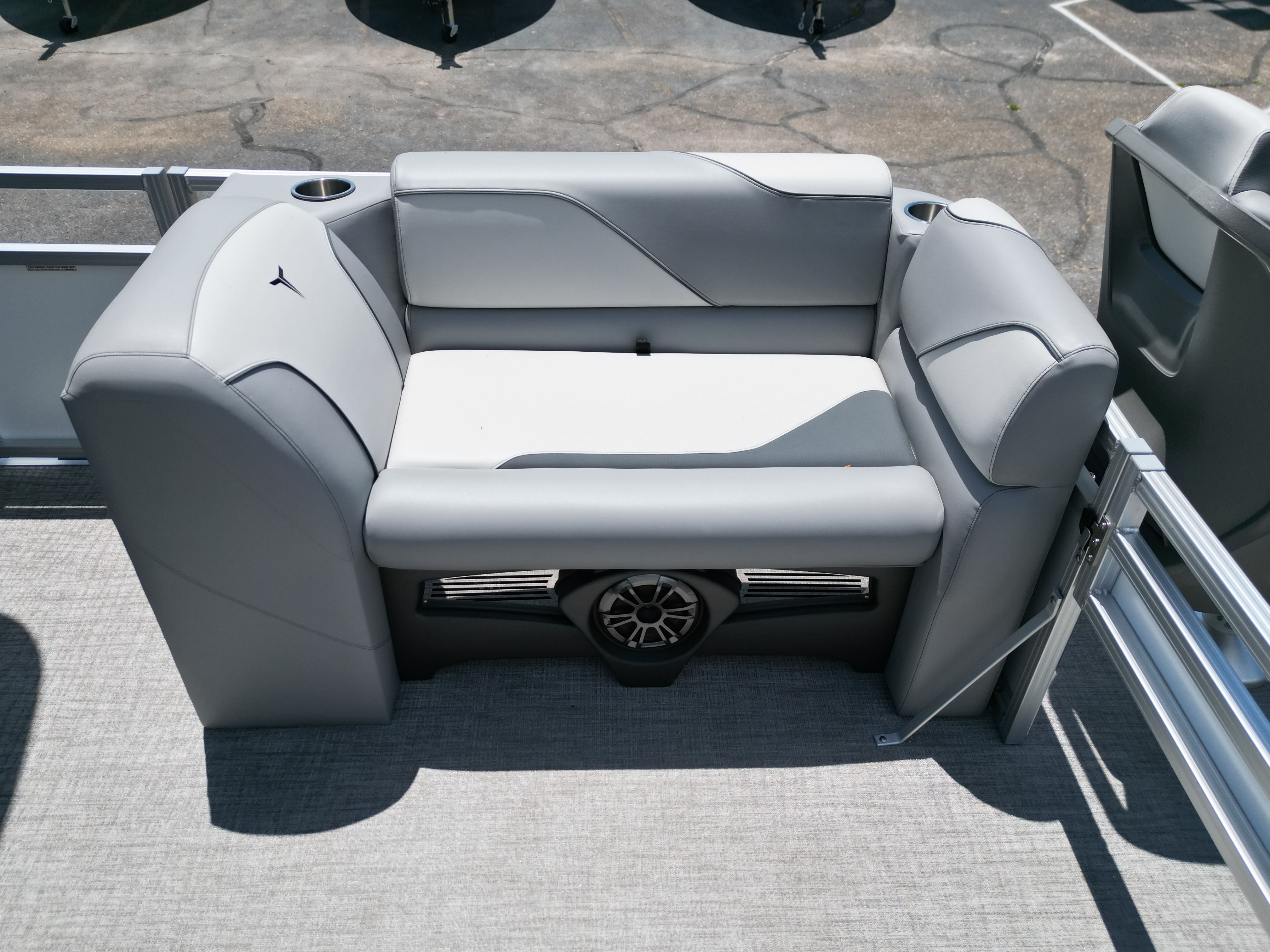 2025 Tahoe SPT FNC23T - 26