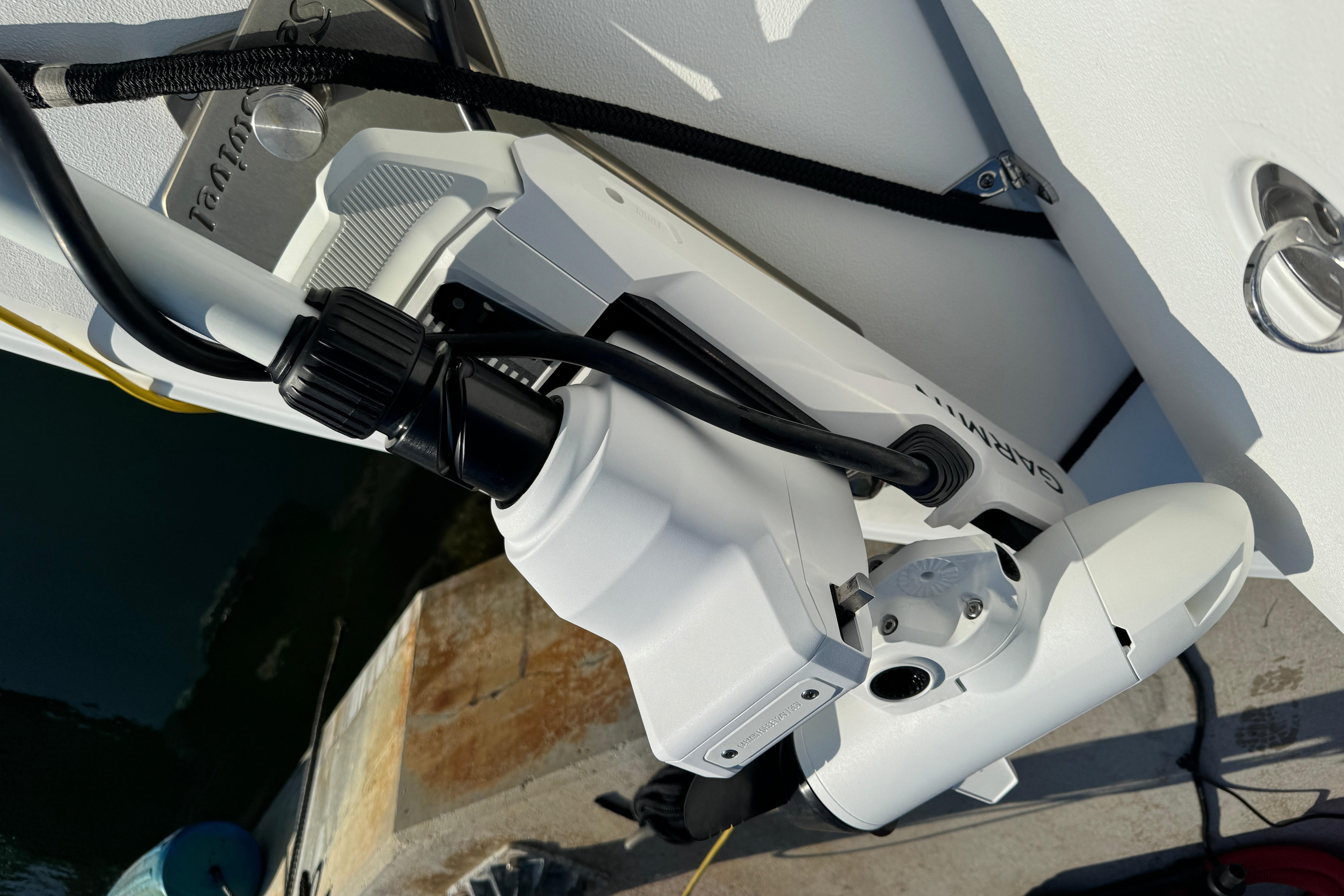 Close-up of Garmin equipment on a 2021 Sea Hunt Gamefish 30 Forward Seating boat.