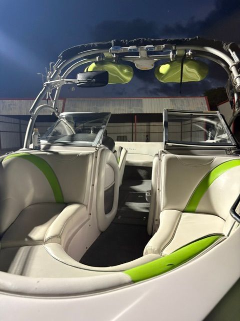 2004 Correct Craft Air 226 - 8