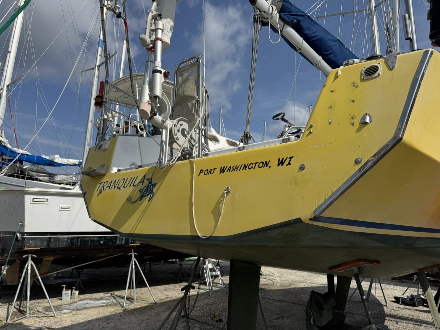 2009 RM Yachts RM1050 - Image 21
